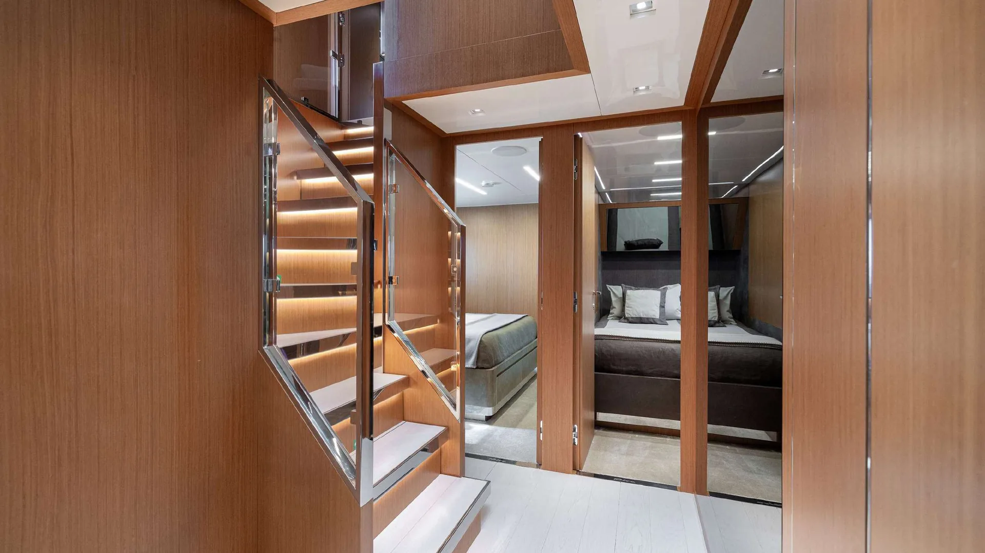 Ariyas — photo 22 location yacht Monaco