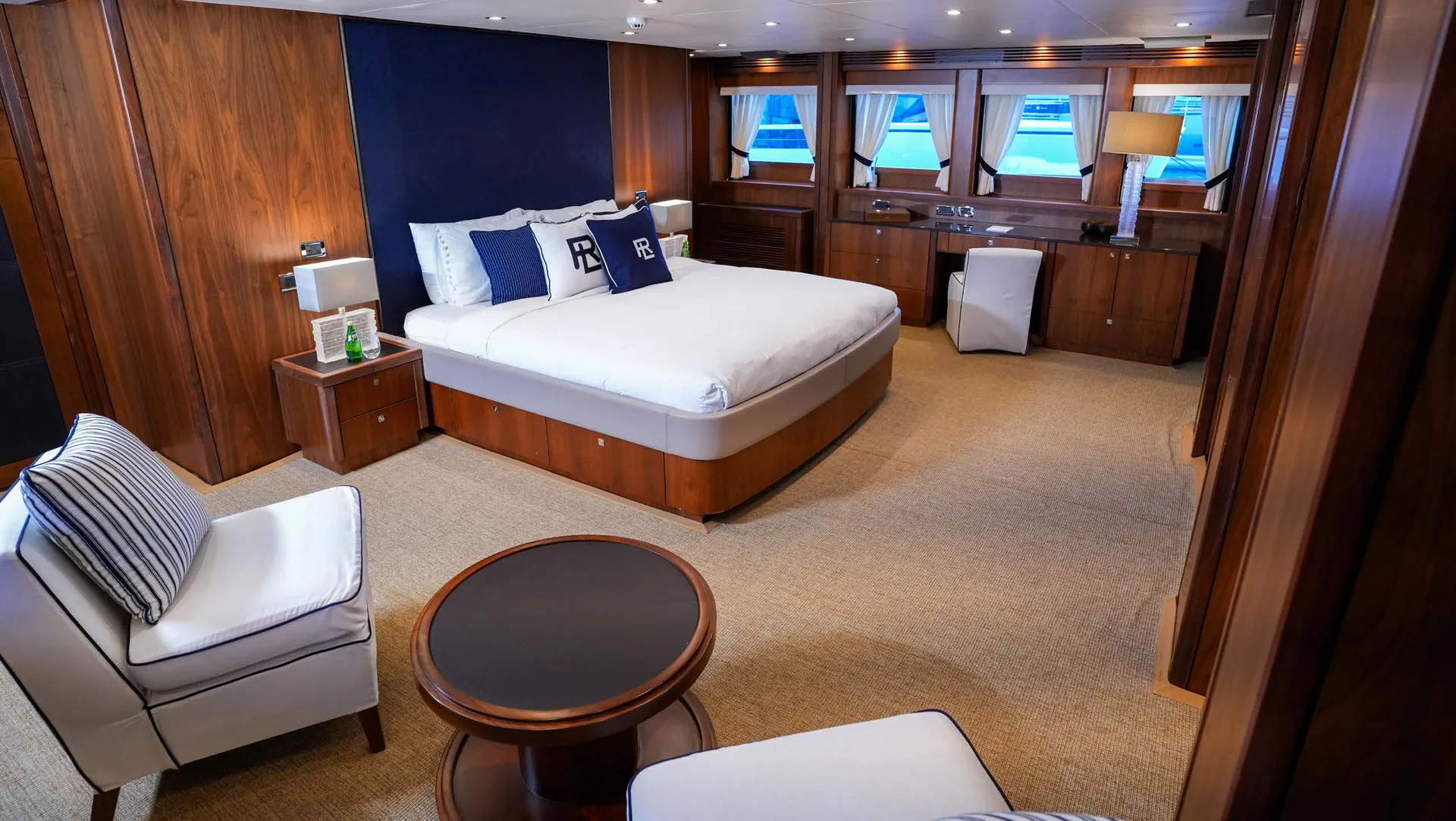 Lucien — photo 15 location yacht Monaco