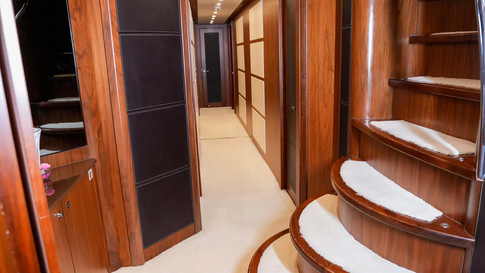 Lucien — photo 20 location yacht Monaco