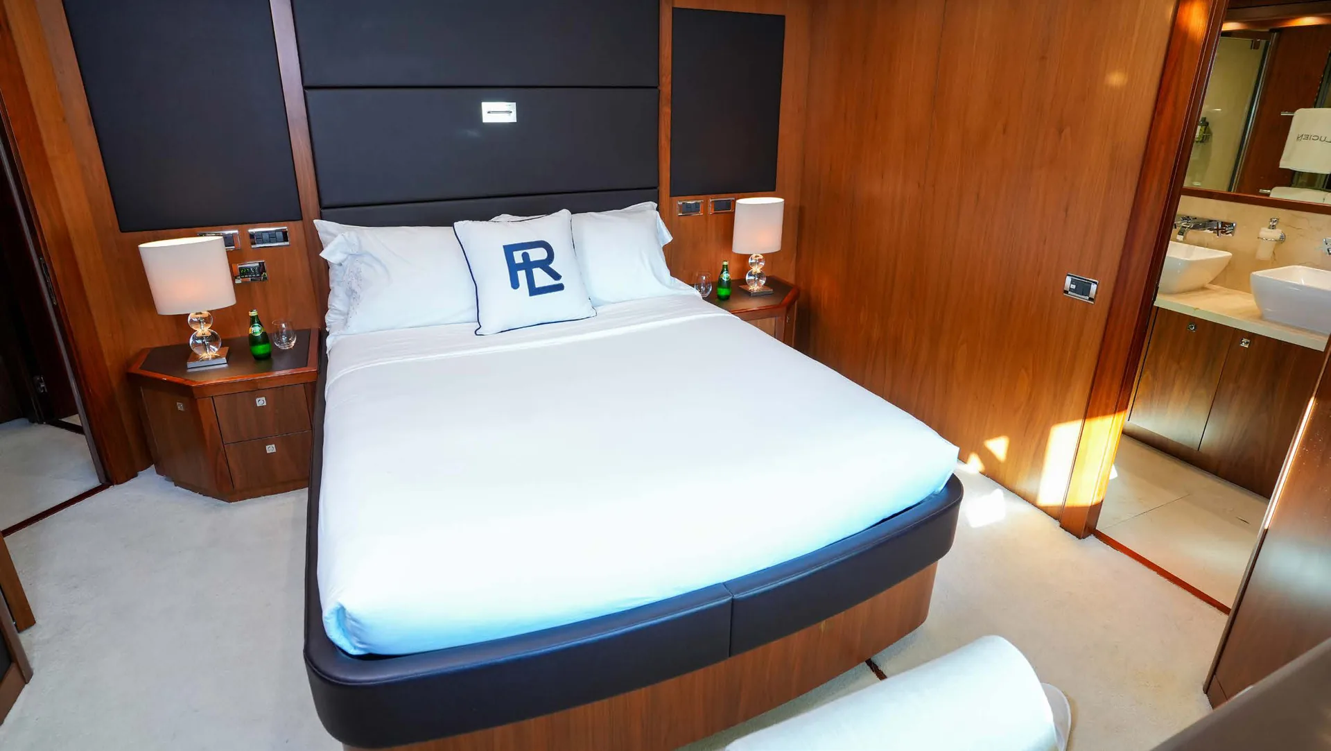 Lucien — photo 21 location yacht Monaco