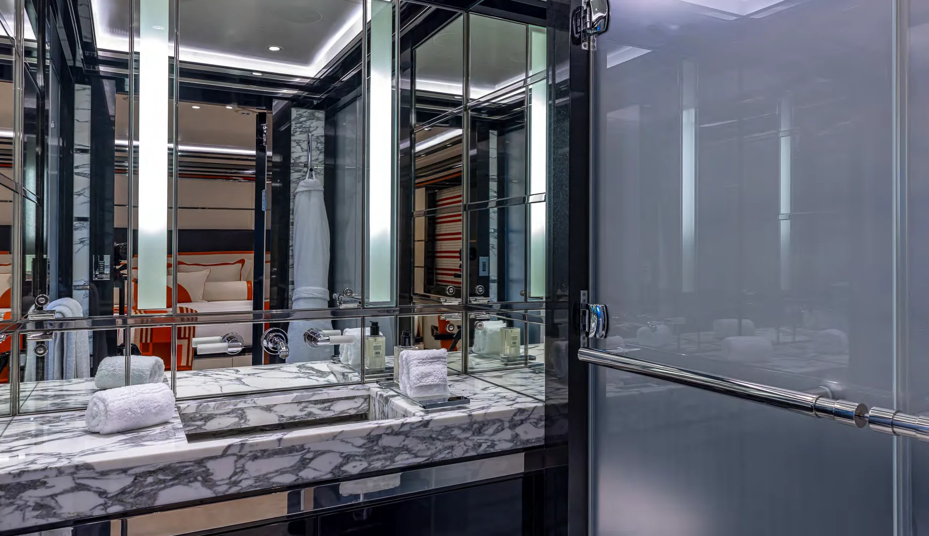 OKTO — photo 22 location yacht Monaco