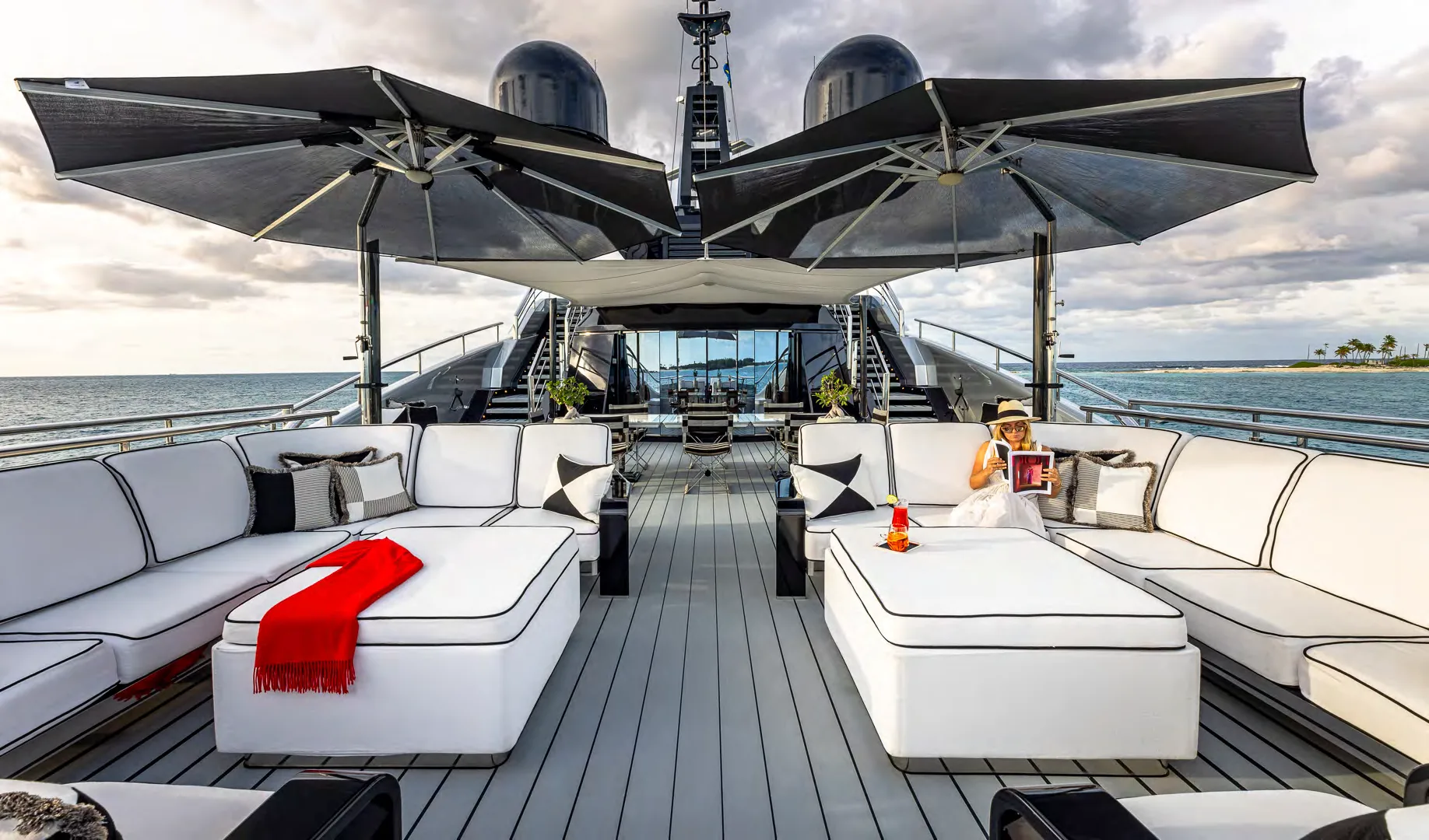 OKTO — photo 35 location yacht Monaco