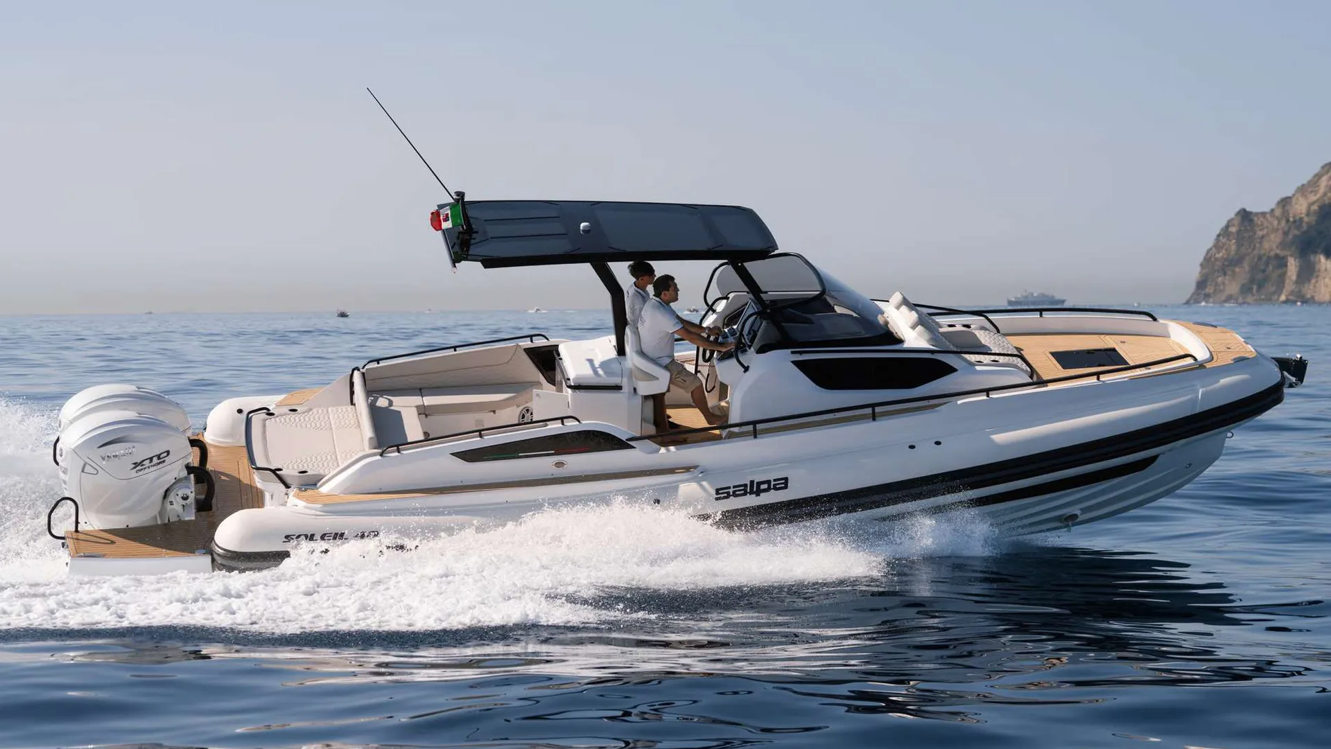 Soleil 40 — photo 3 location yacht Monaco