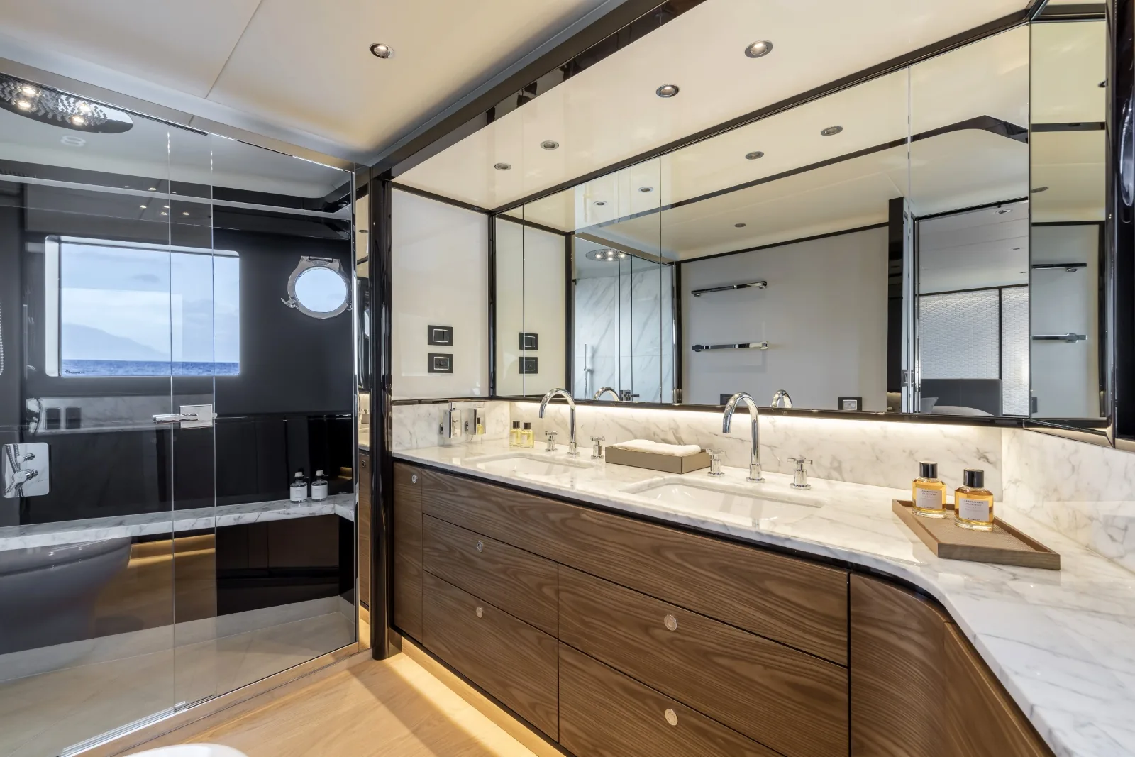 A4A - photo 32 yacht charter Monaco