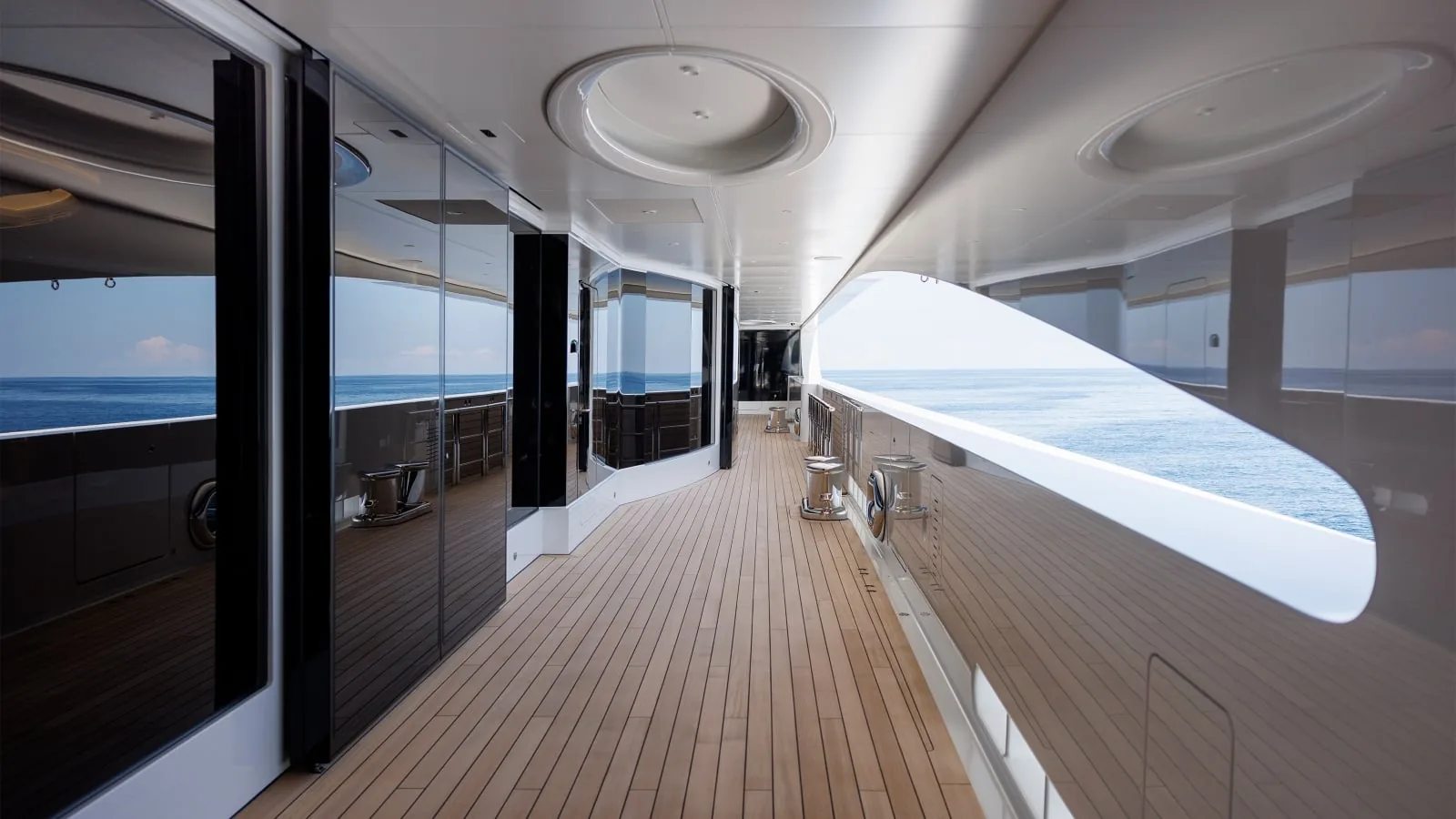 AHPO - photo 10 yacht charter Monaco