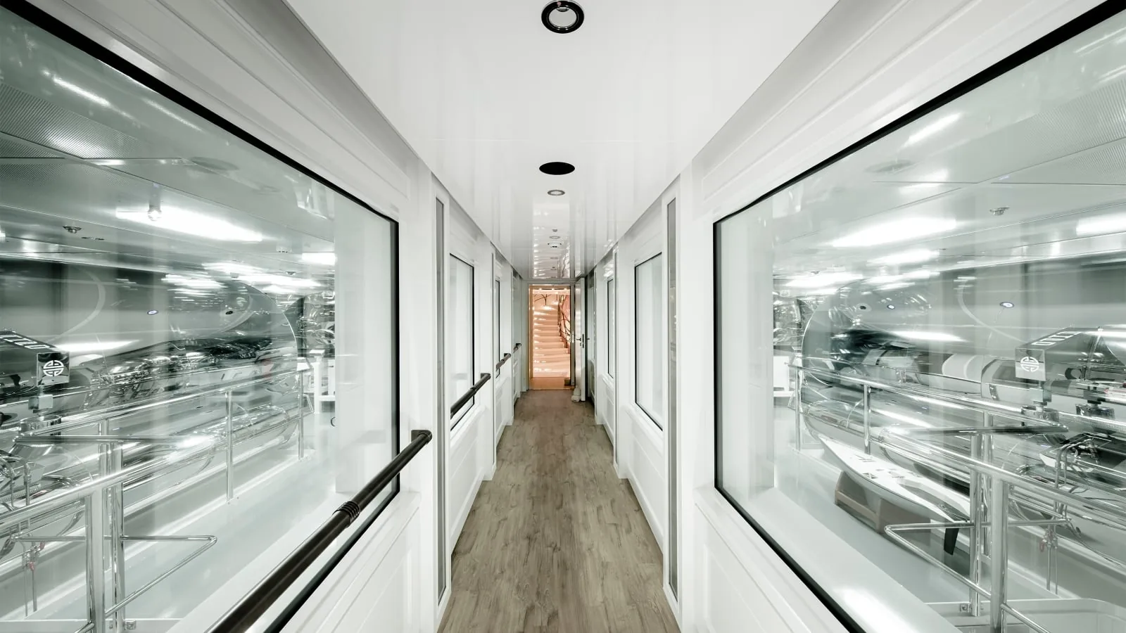 AHPO - photo 27 yacht charter Monaco