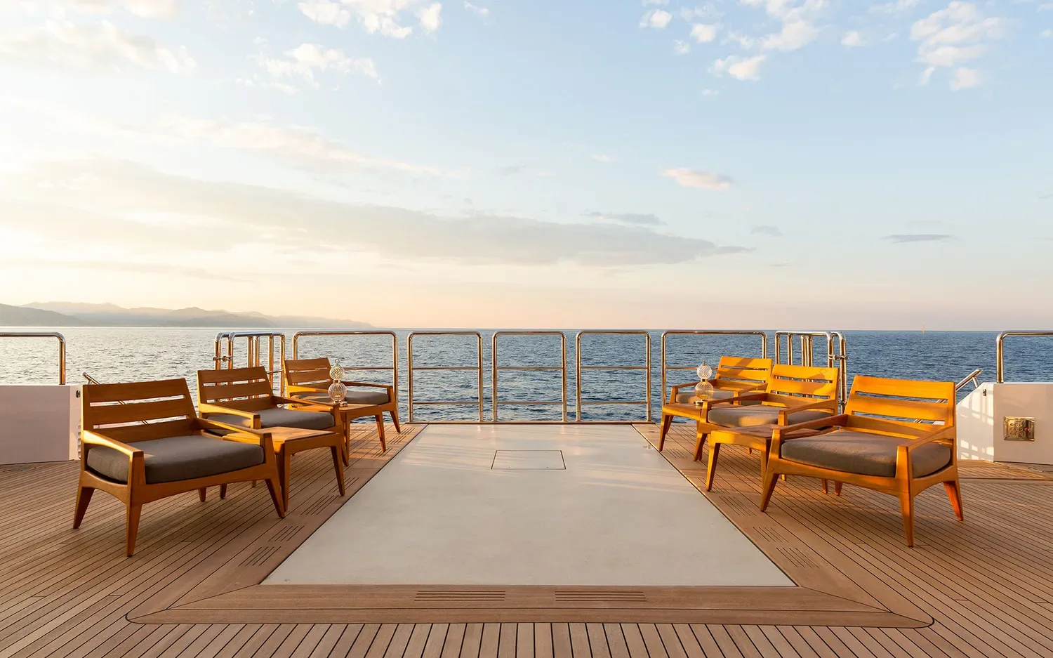ALFA - photo 8 yacht charter Monaco