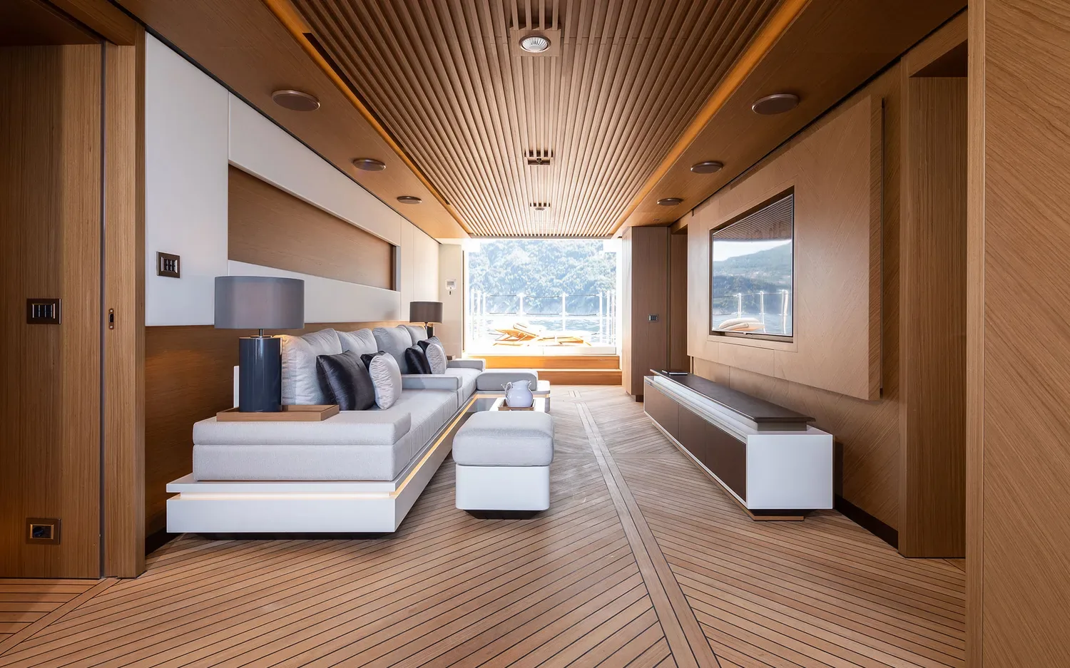 ALFA - photo 12 yacht charter Monaco