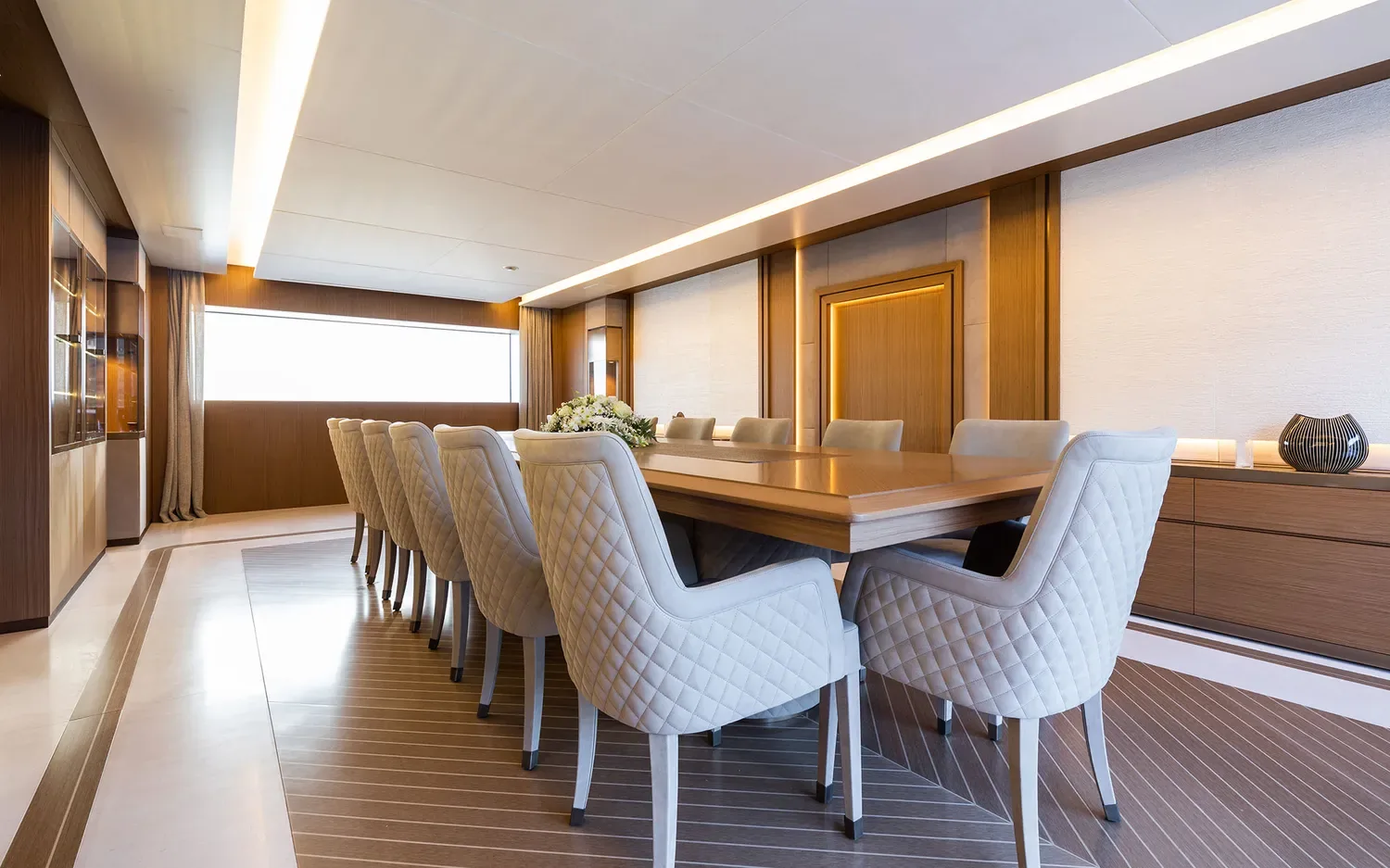 ALFA - photo 17 yacht charter Monaco
