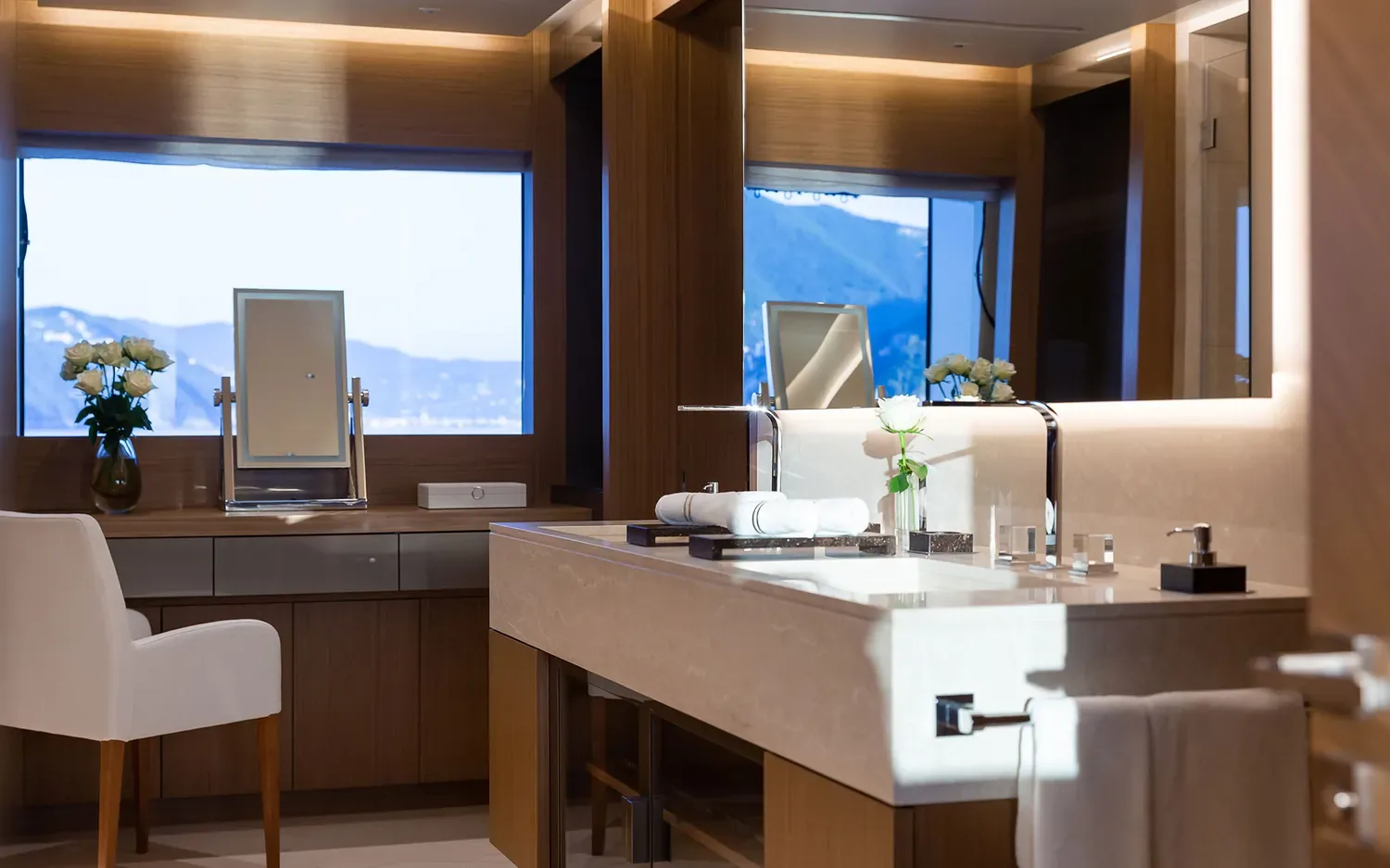 ALFA - photo 28 yacht charter Monaco