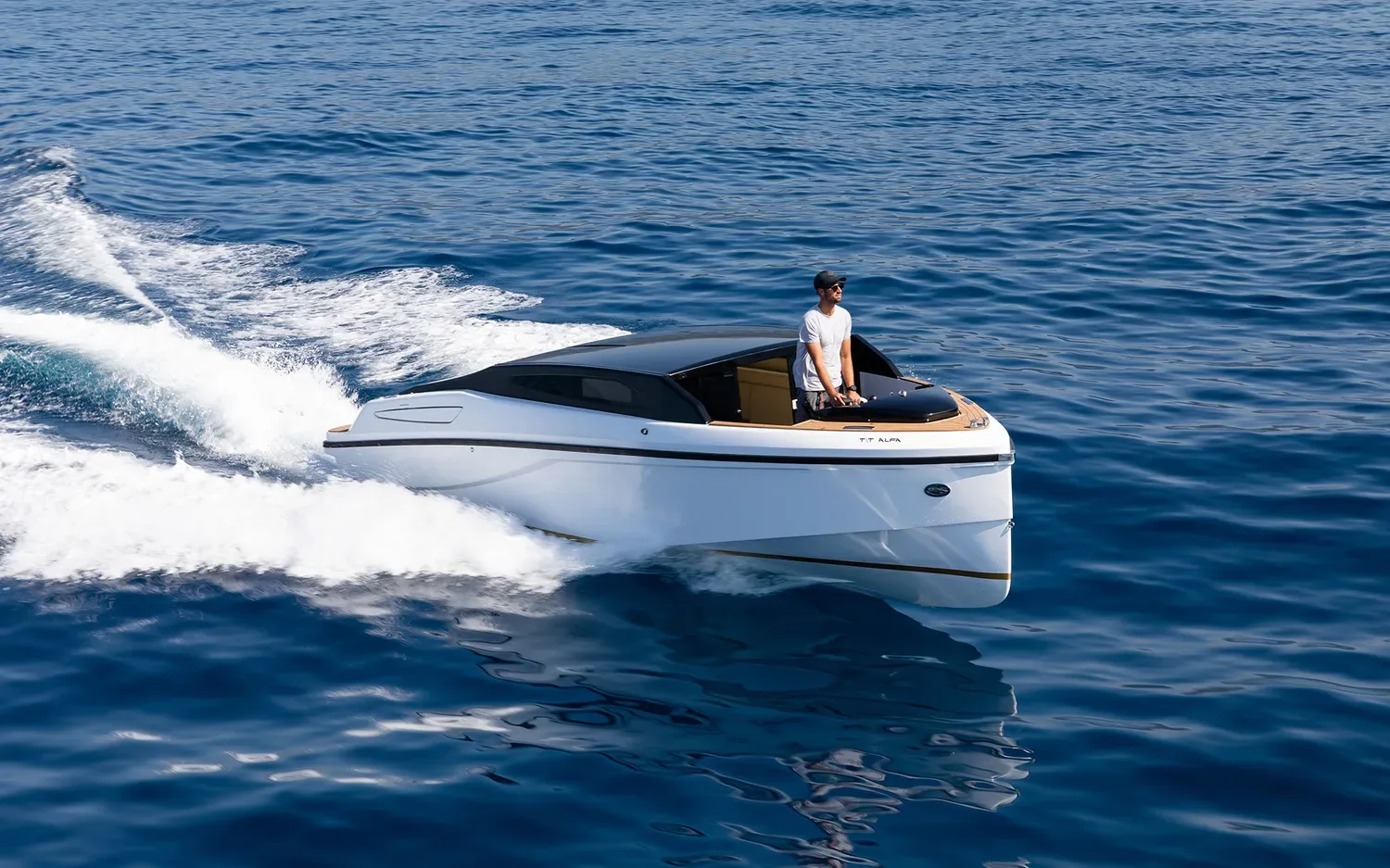 ALFA - photo 33 yacht charter Monaco