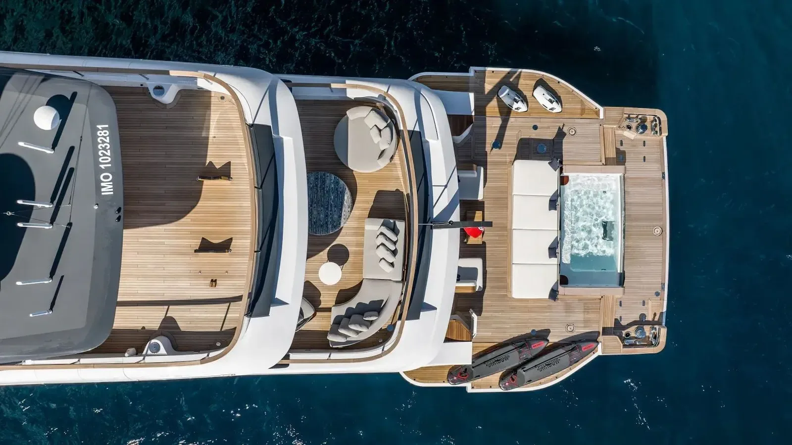 ALPHA WAVES - photo 6 yacht charter Monaco