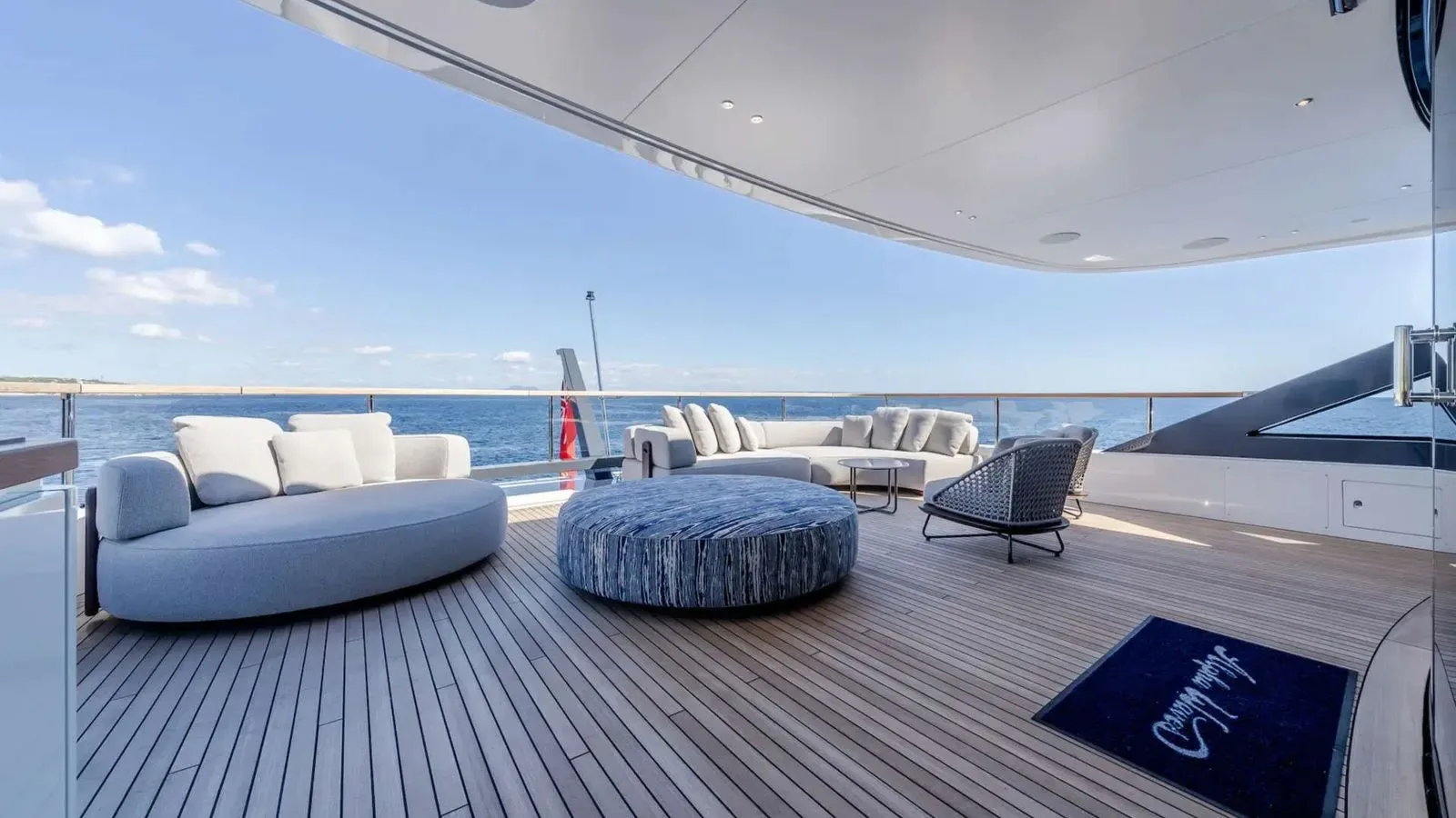 ALPHA WAVES - photo 17 yacht charter Monaco