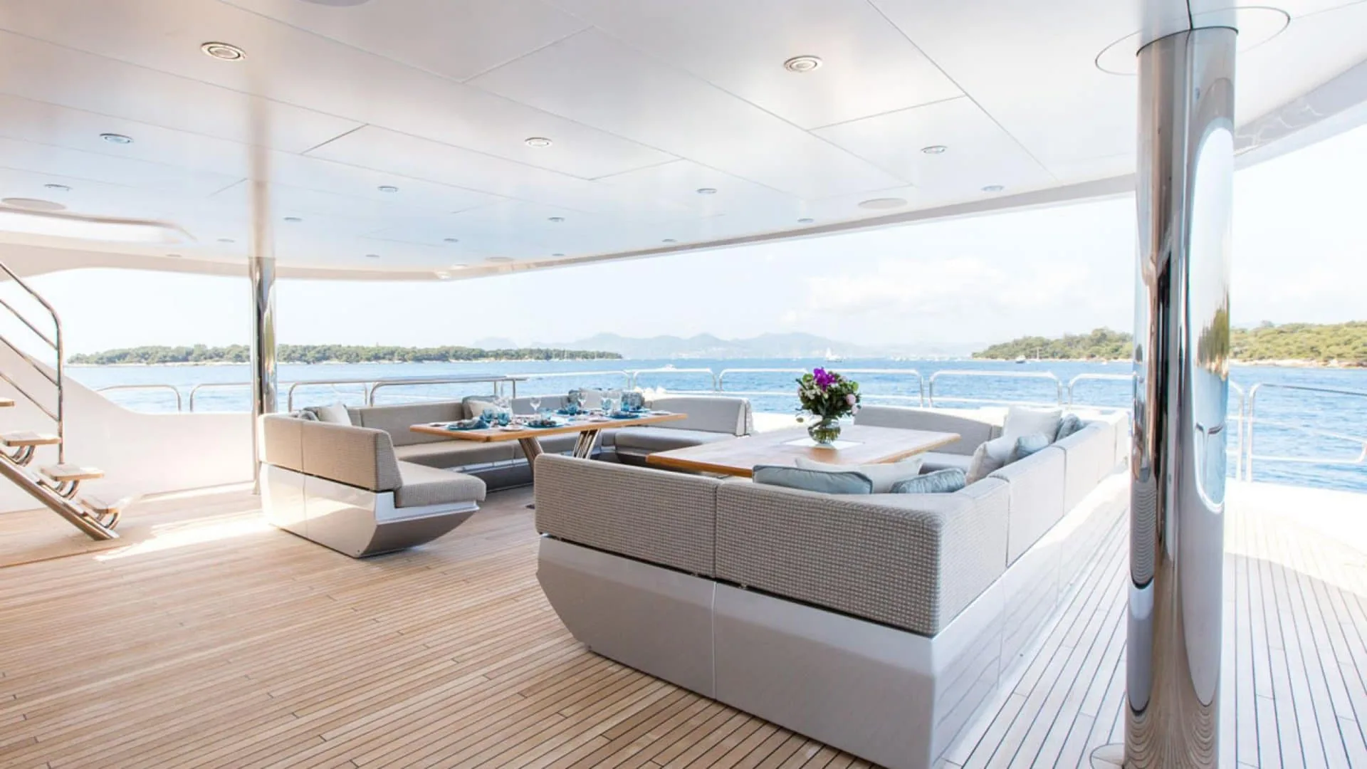 ARADOS - photo 13 yacht charter Monaco