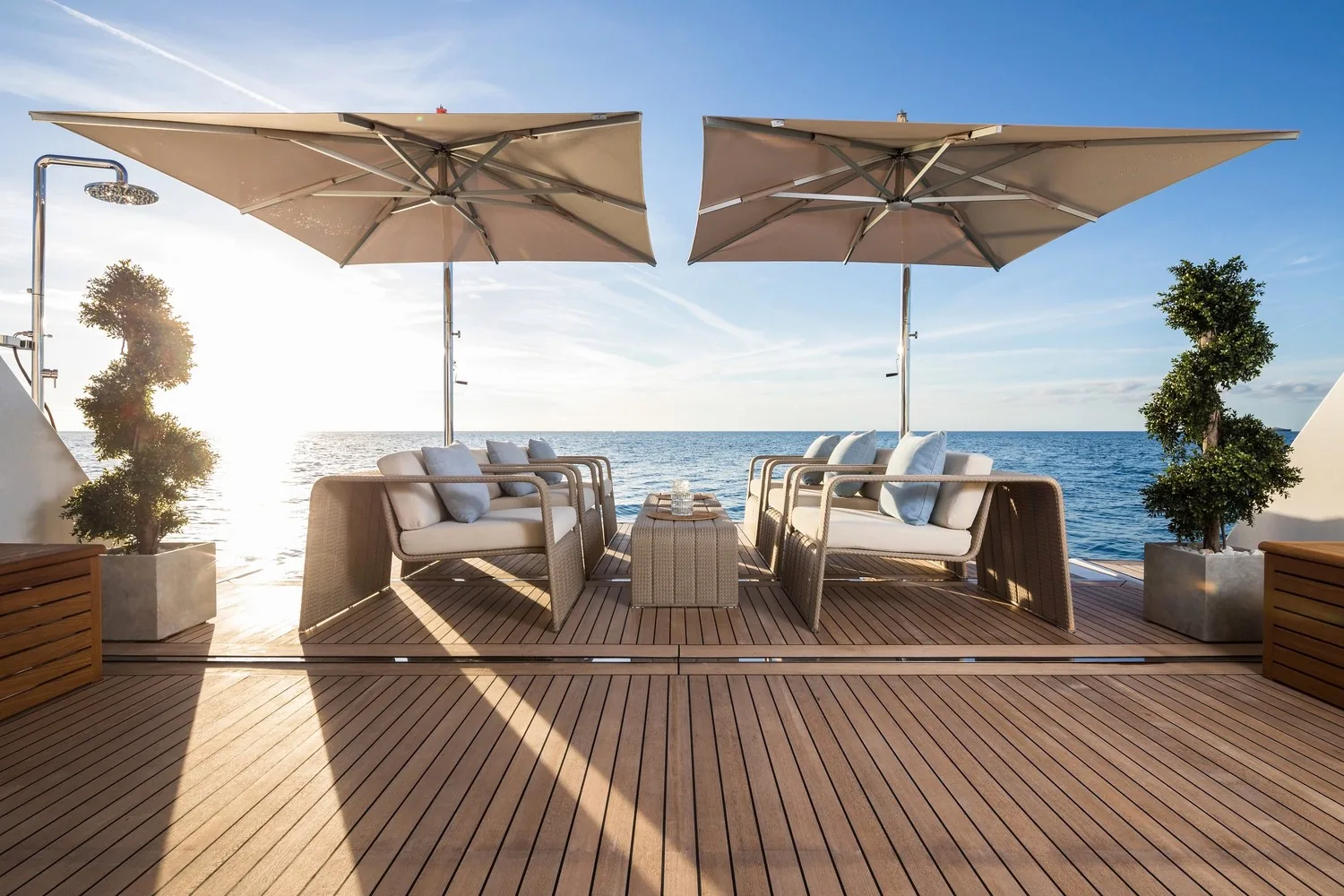 ARTISAN - photo 9 yacht charter Monaco