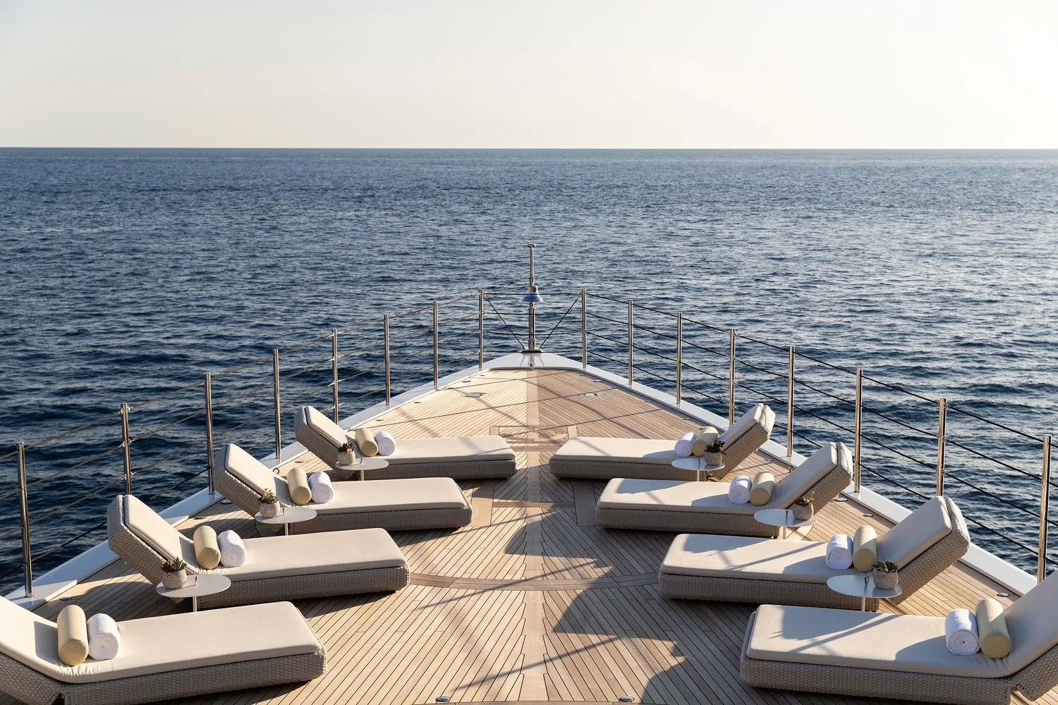 ARTISAN - photo 16 yacht charter Monaco