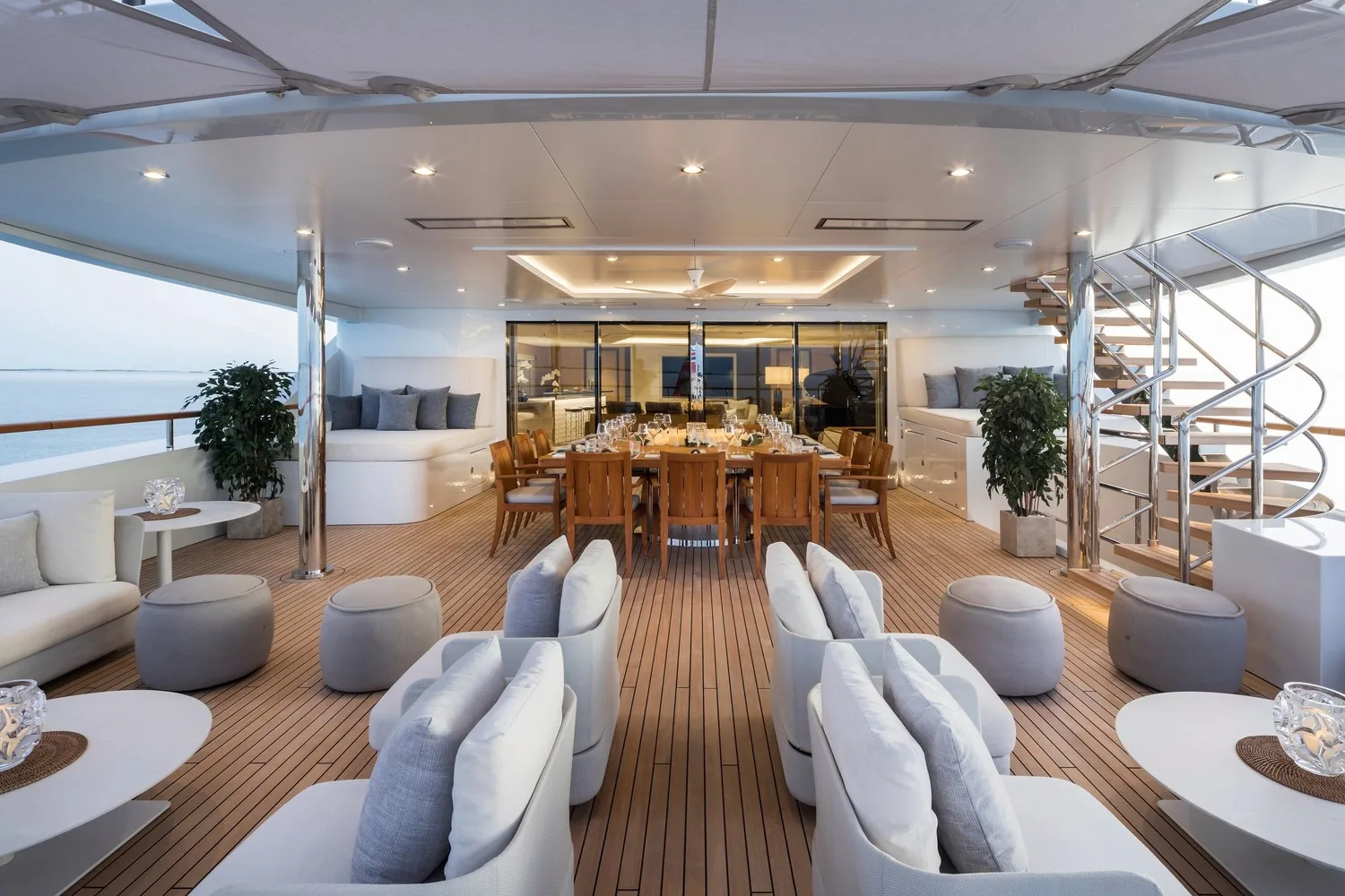 ARTISAN - photo 21 yacht charter Monaco