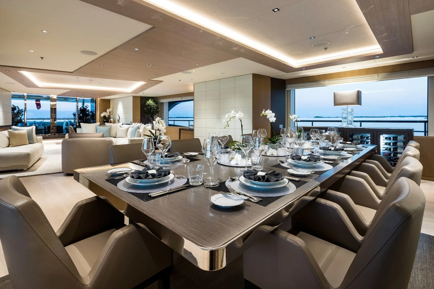 ARTISAN - photo 26 yacht charter Monaco