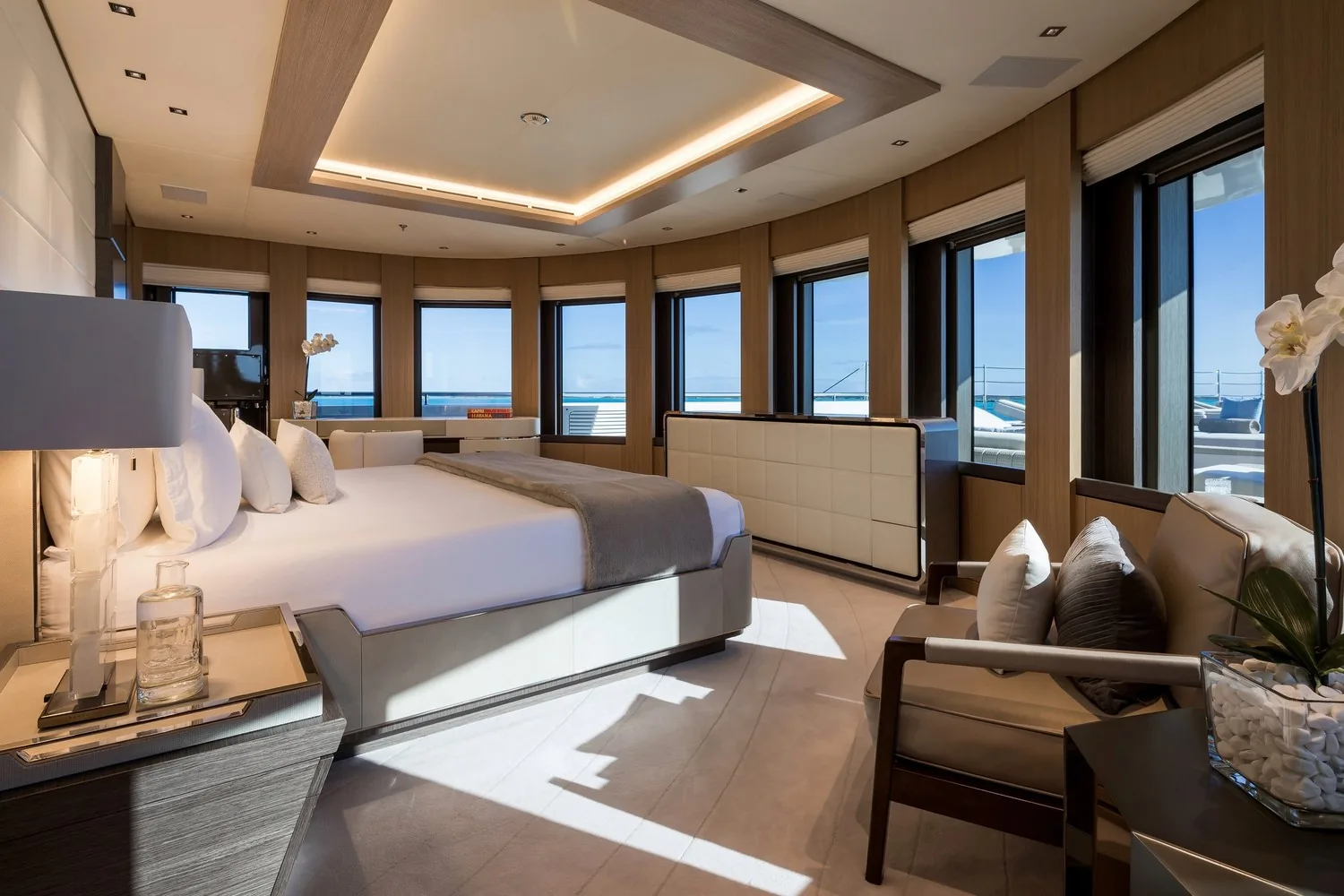 ARTISAN - photo 30 yacht charter Monaco