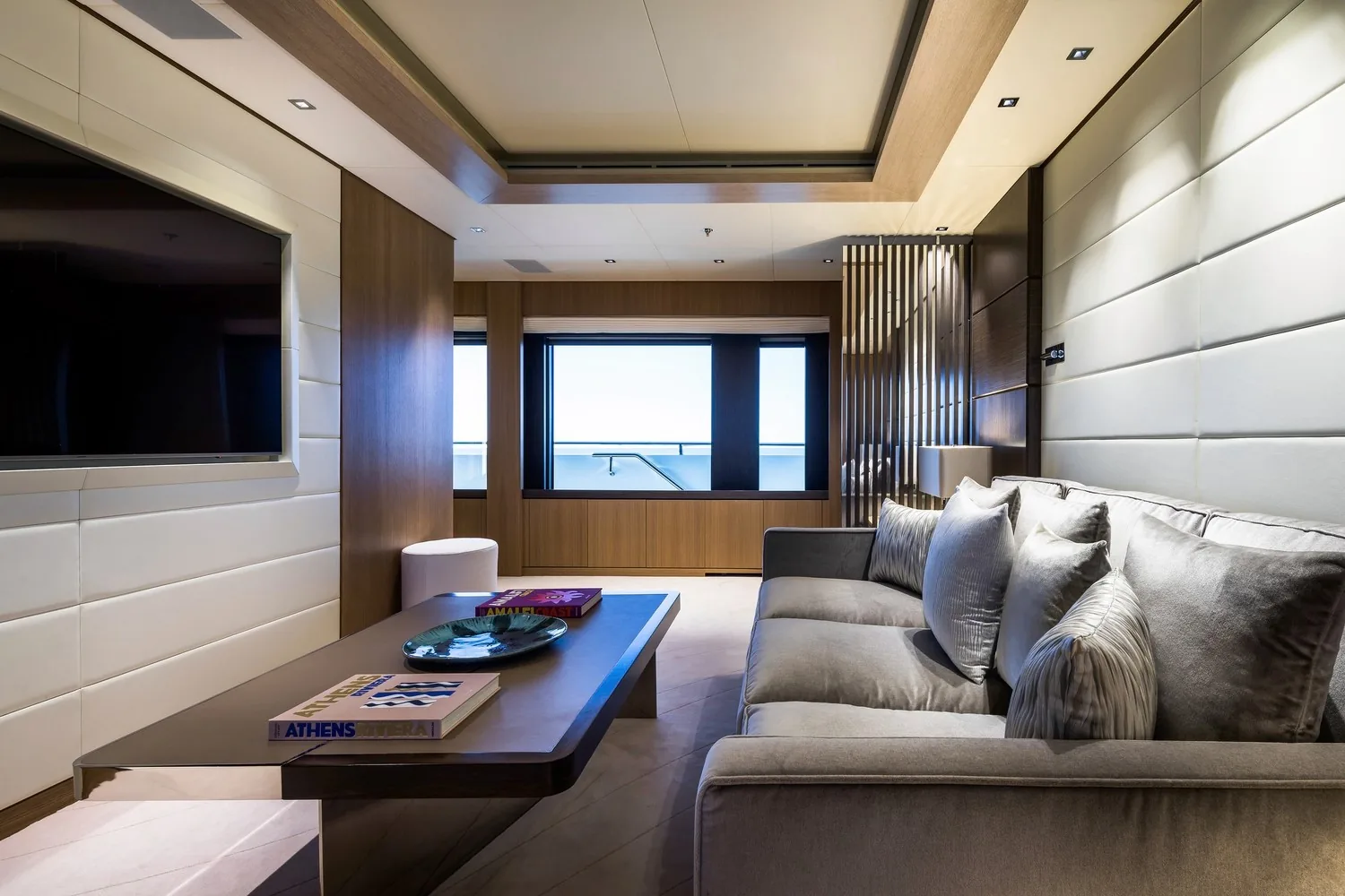 ARTISAN - photo 33 yacht charter Monaco