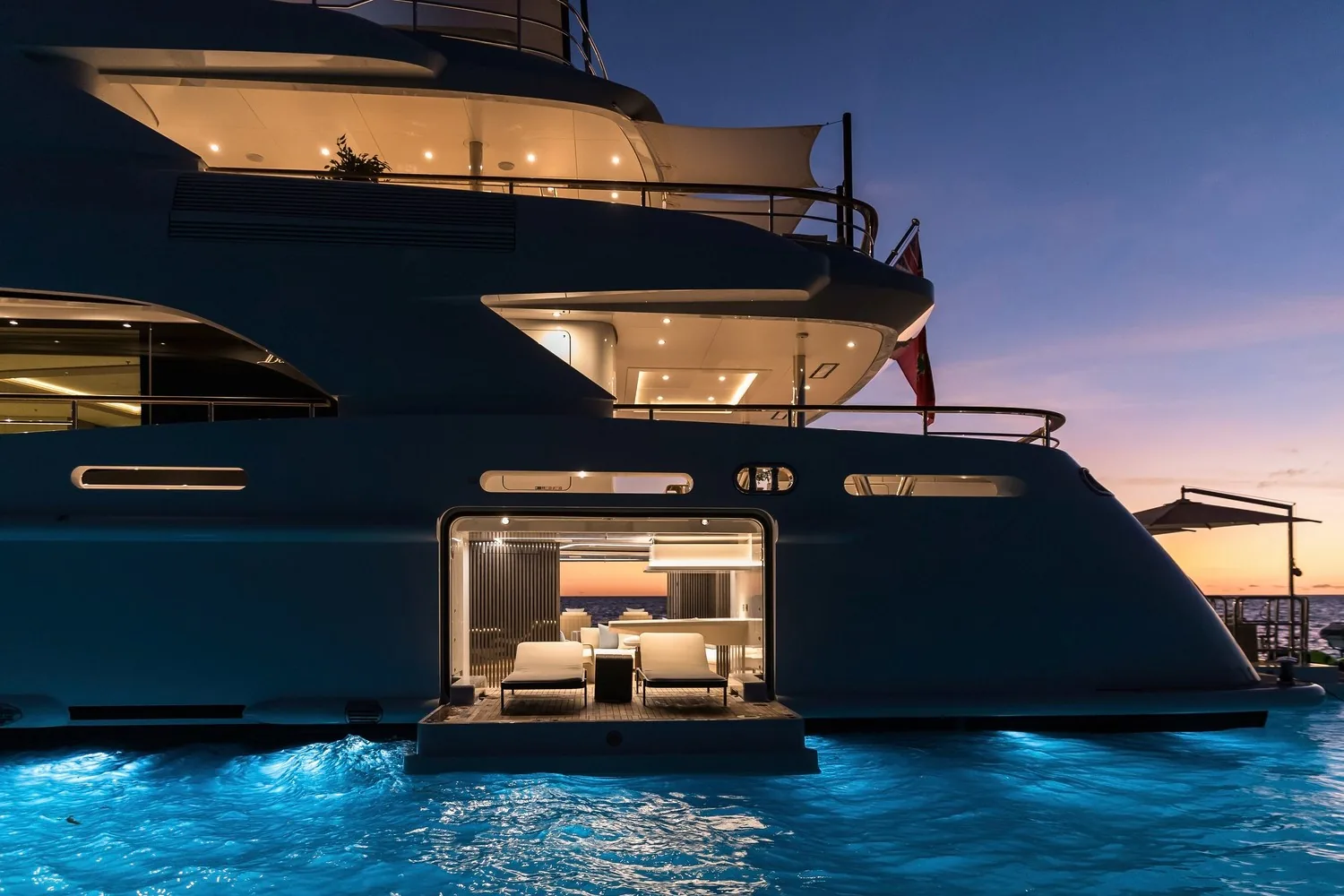 ARTISAN - photo 46 yacht charter Monaco