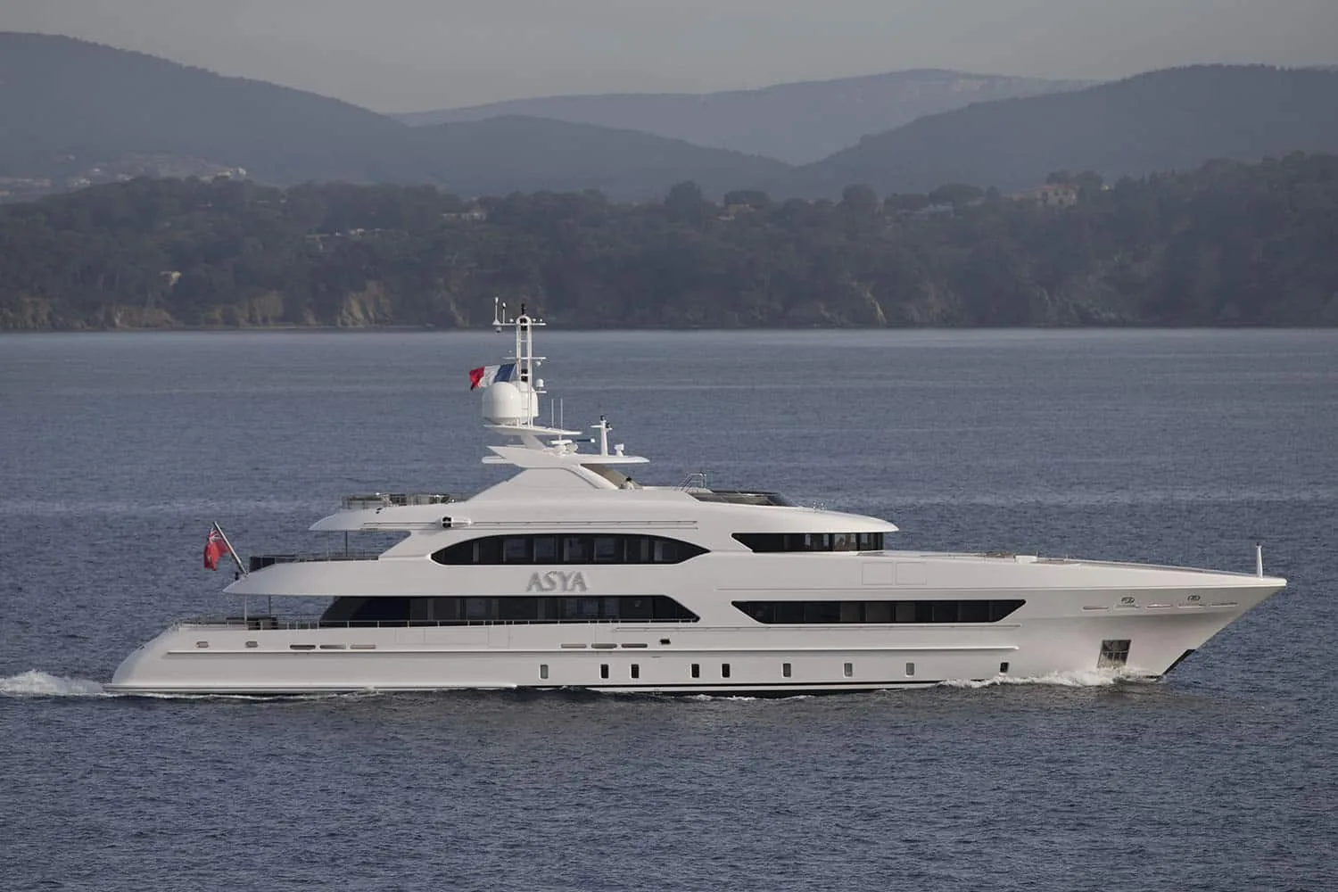ASYA - photo 3 yacht charter Monaco