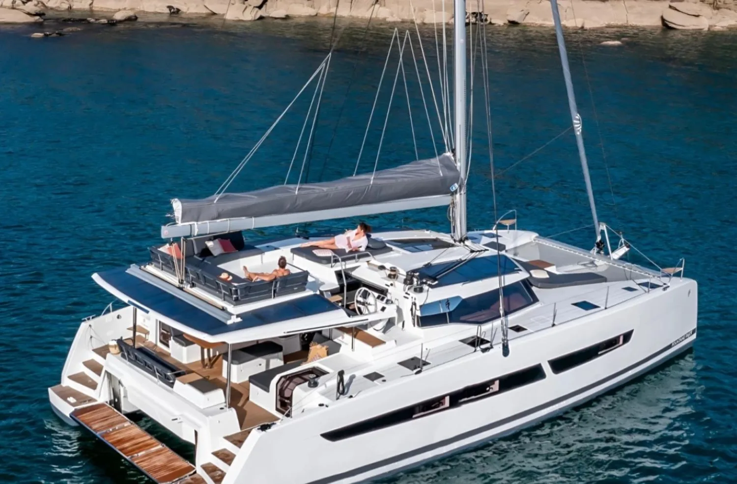 CATAMARAN AURA 51 - photo 3 yacht charter Monaco
