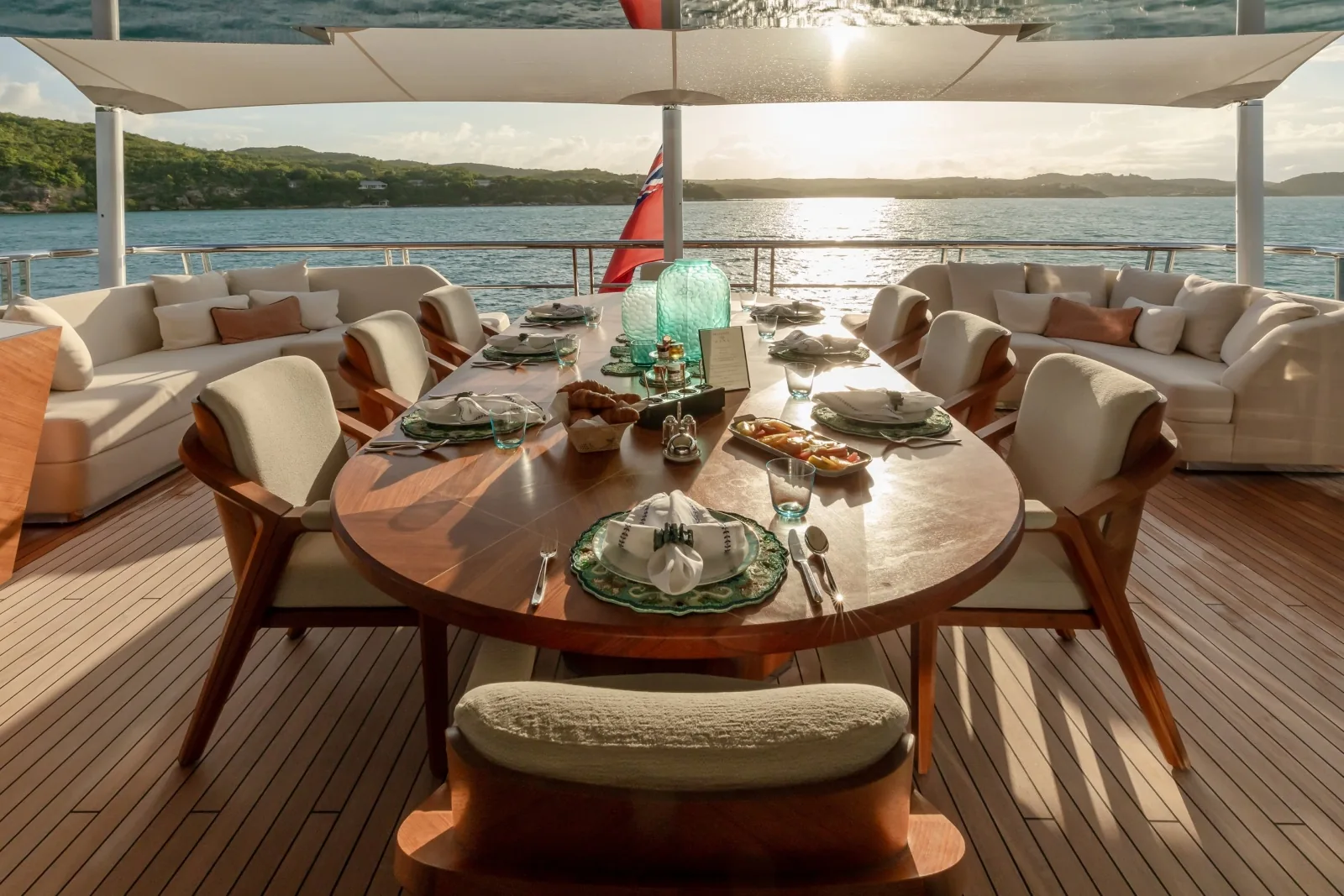 COME TOGETHER - photo 11 yacht charter Monaco