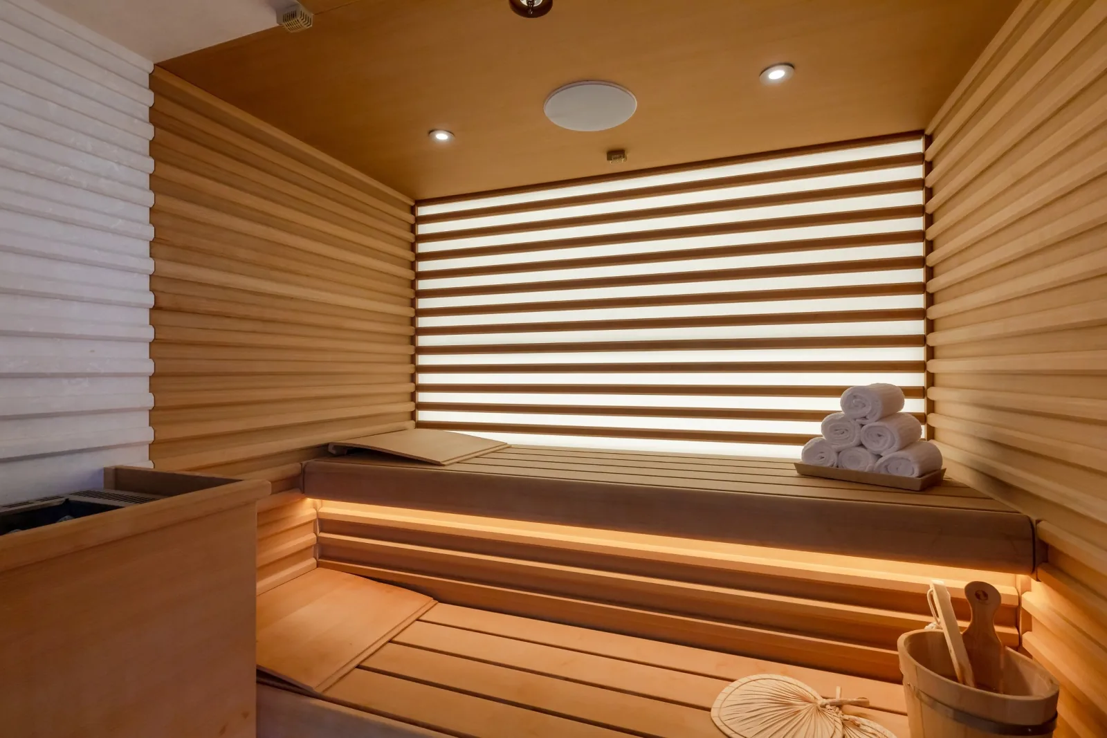 COME TOGETHER - photo 23 yacht charter Monaco