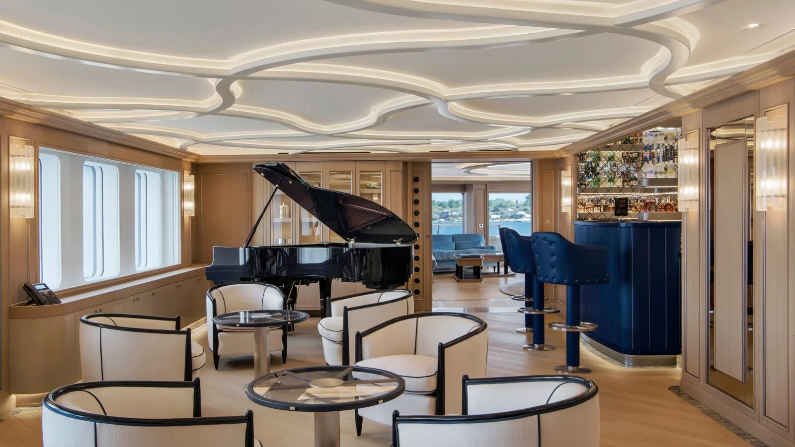 DREAM - photo 10 yacht charter Monaco
