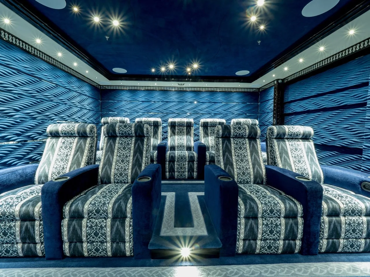 ELEMENTS - photo 13 yacht charter Monaco