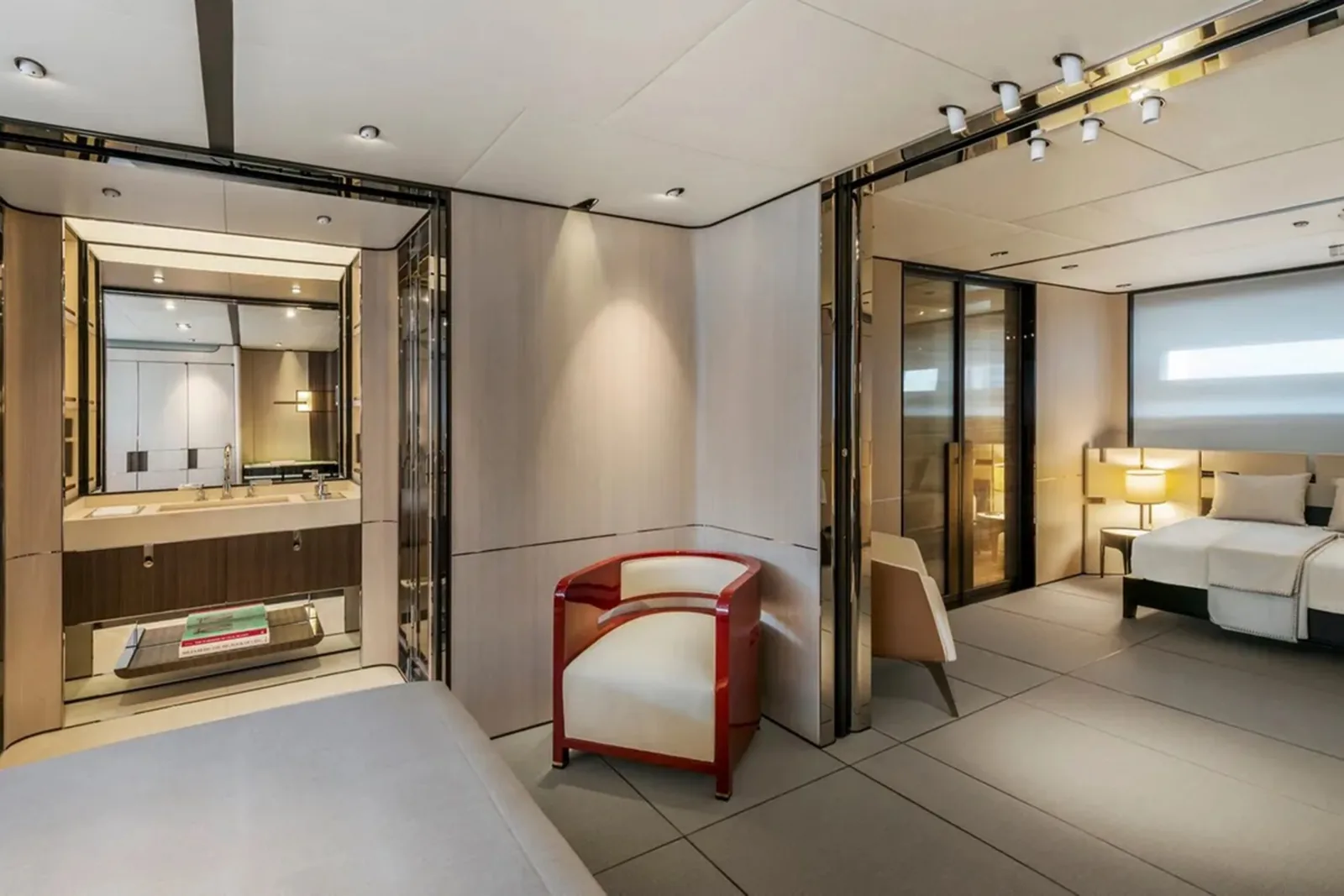 ENDEAVOUR 2 - photo 11 yacht charter Monaco