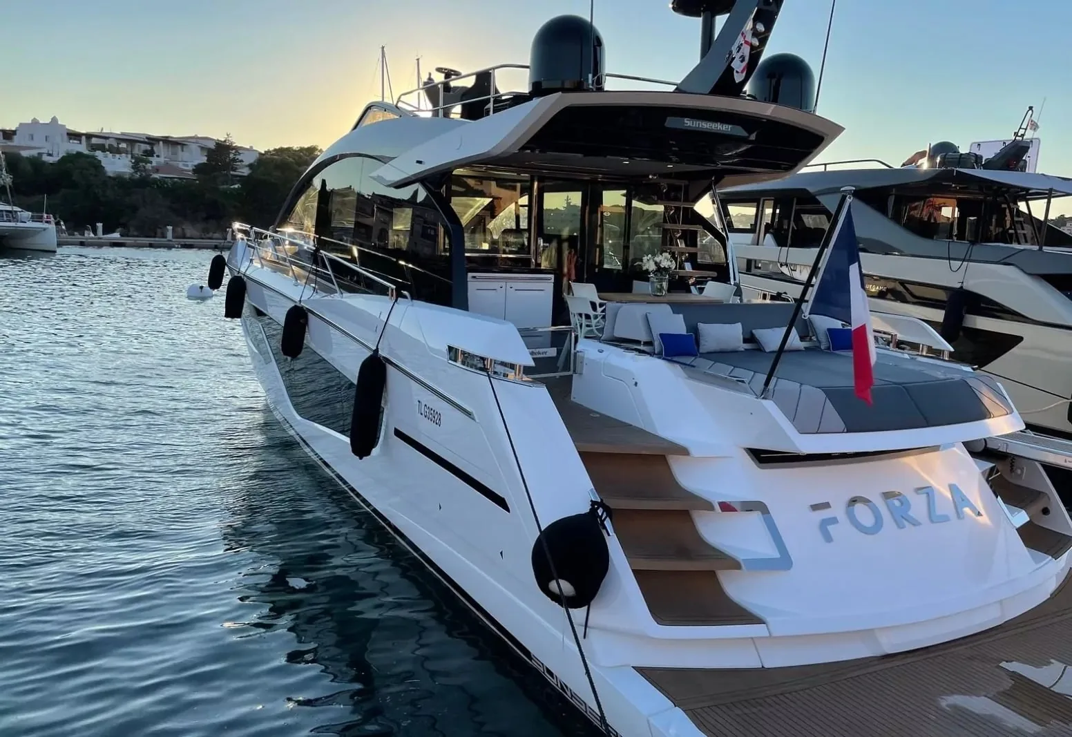 FORZA - photo 5 yacht charter Monaco