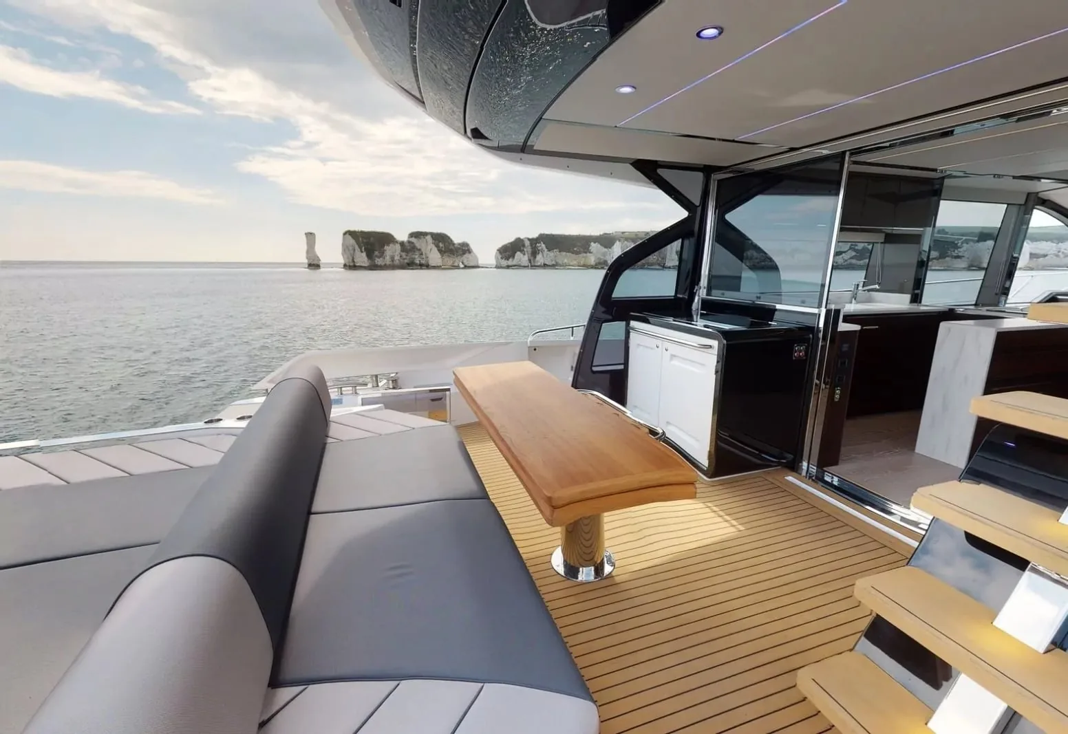 FORZA - photo 9 yacht charter Monaco