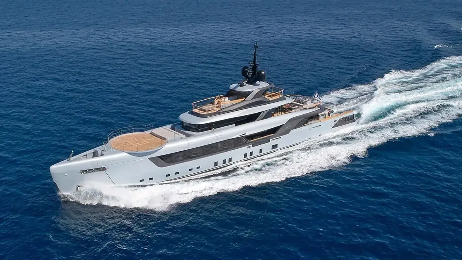 GECO - photo 2 yacht charter Monaco