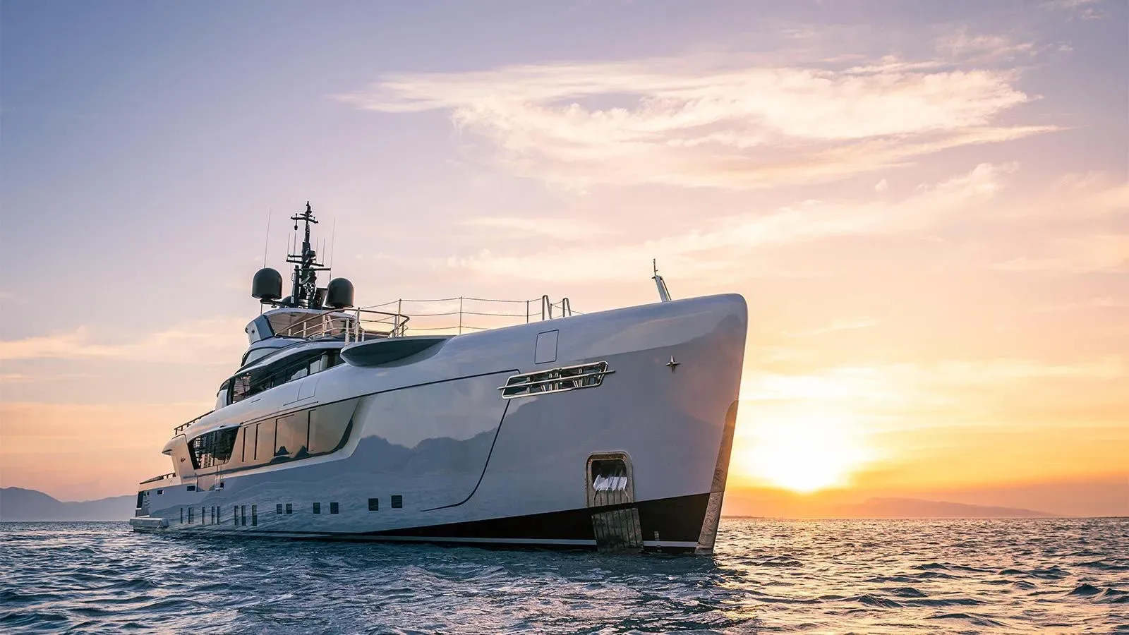 GECO - photo 7 yacht charter Monaco