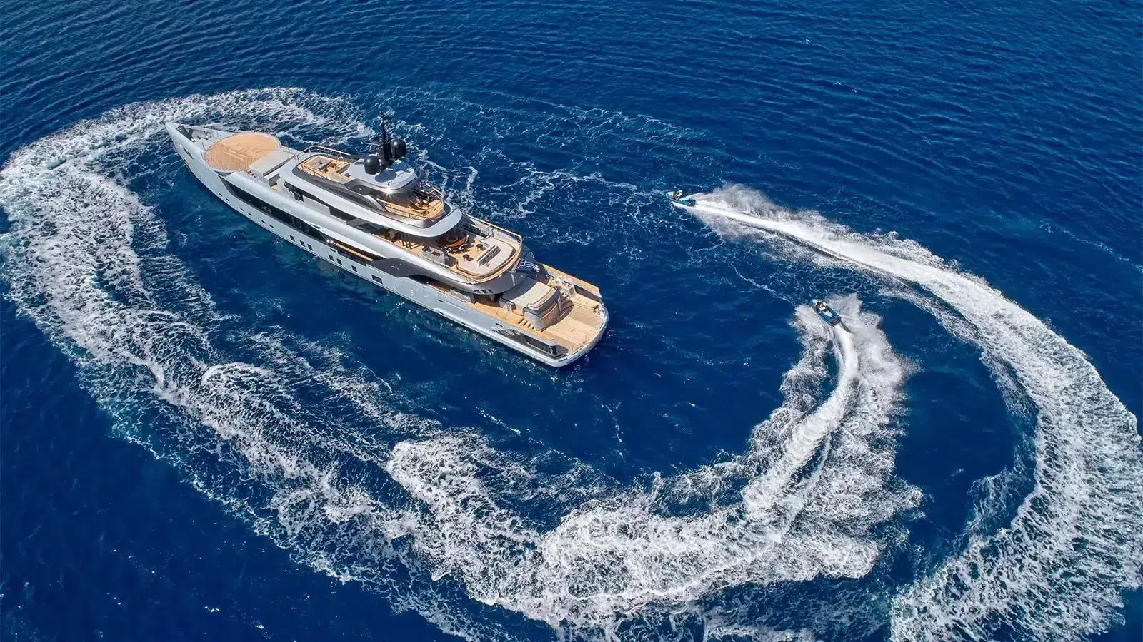 GECO - photo 10 yacht charter Monaco