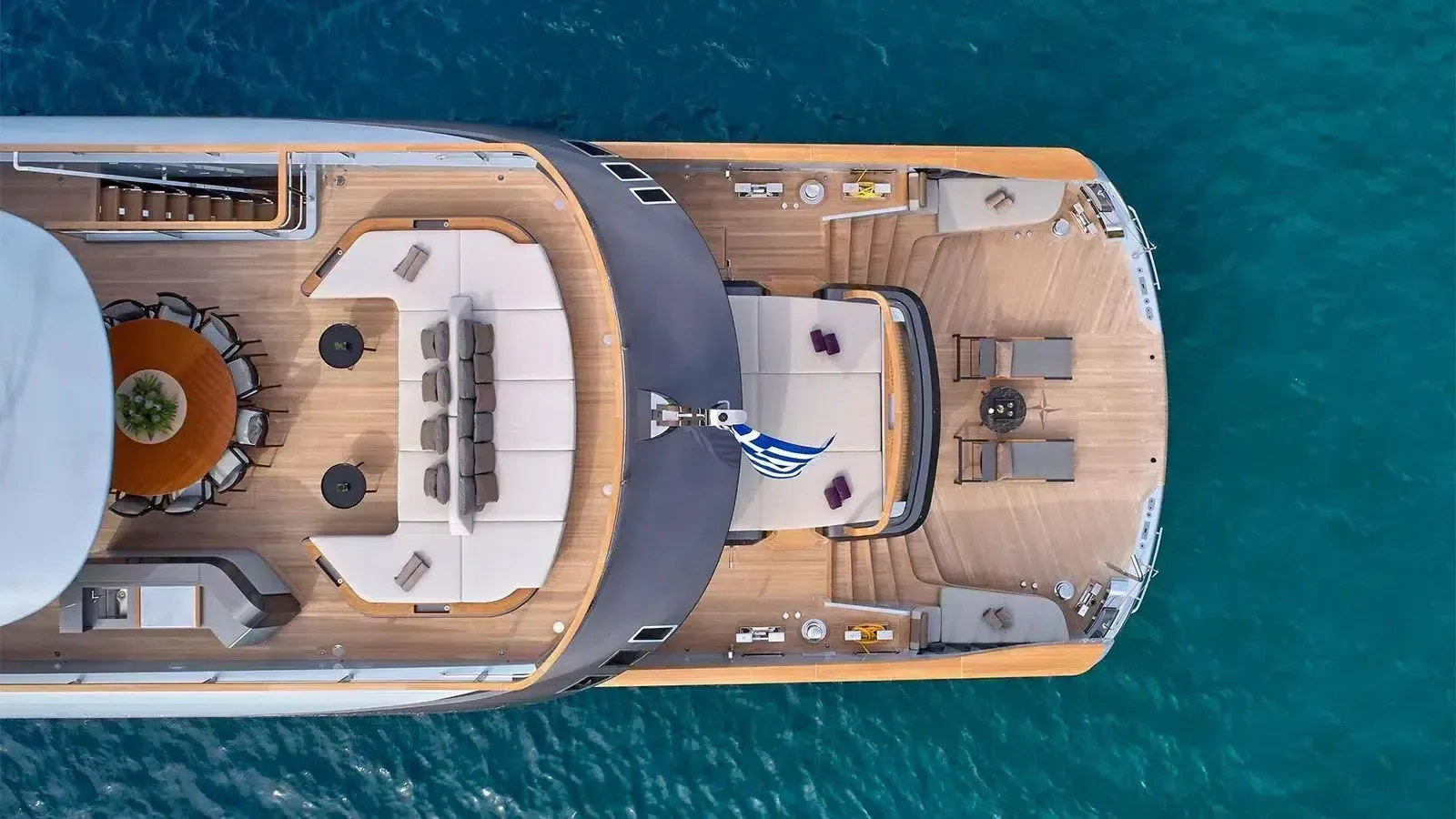 GECO - photo 17 yacht charter Monaco