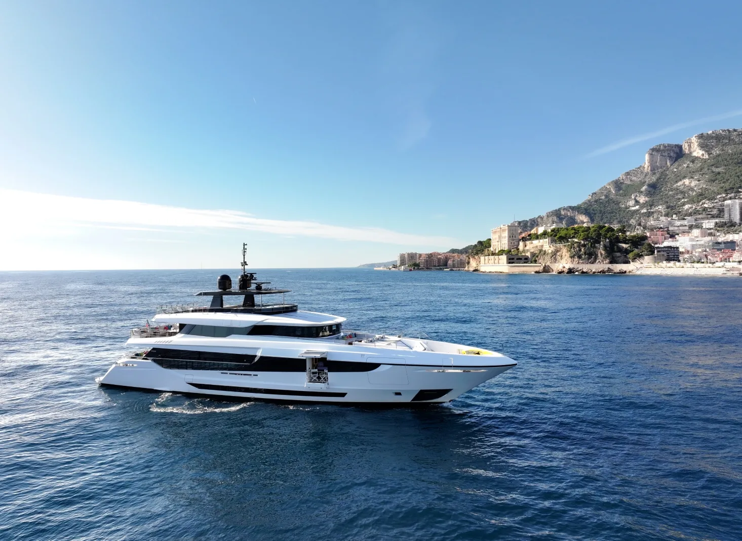 HALARA - photo 2 yacht charter Monaco