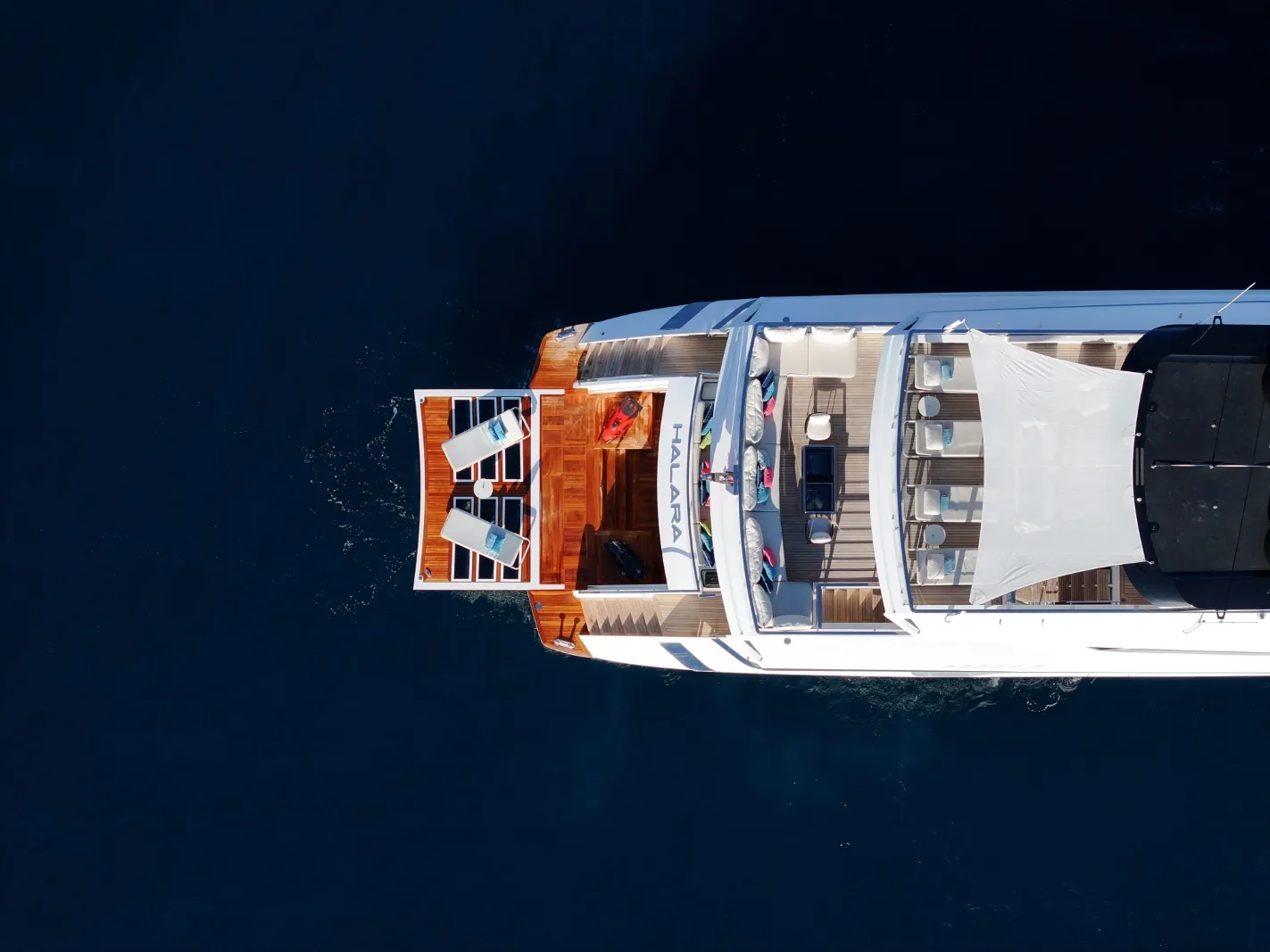 HALARA - photo 4 yacht charter Monaco