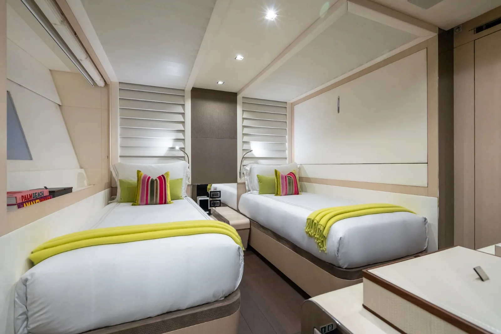 HALARA - photo 21 yacht charter Monaco