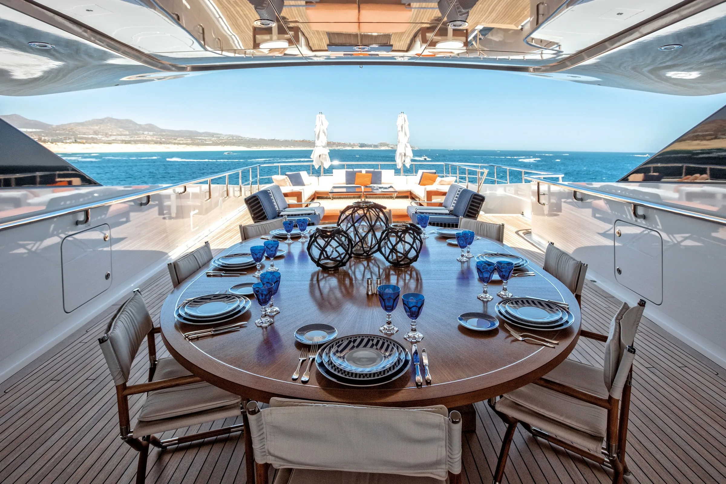 HALO - photo 17 yacht charter Monaco