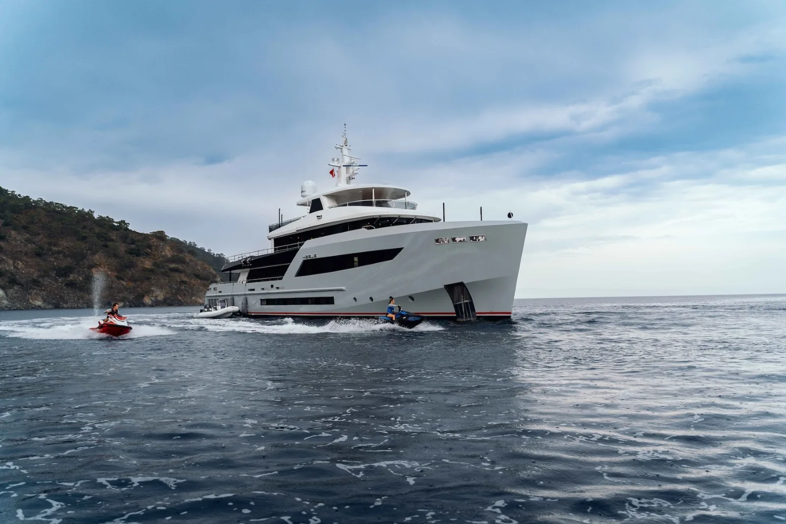 HEEUS - photo 11 yacht charter Monaco