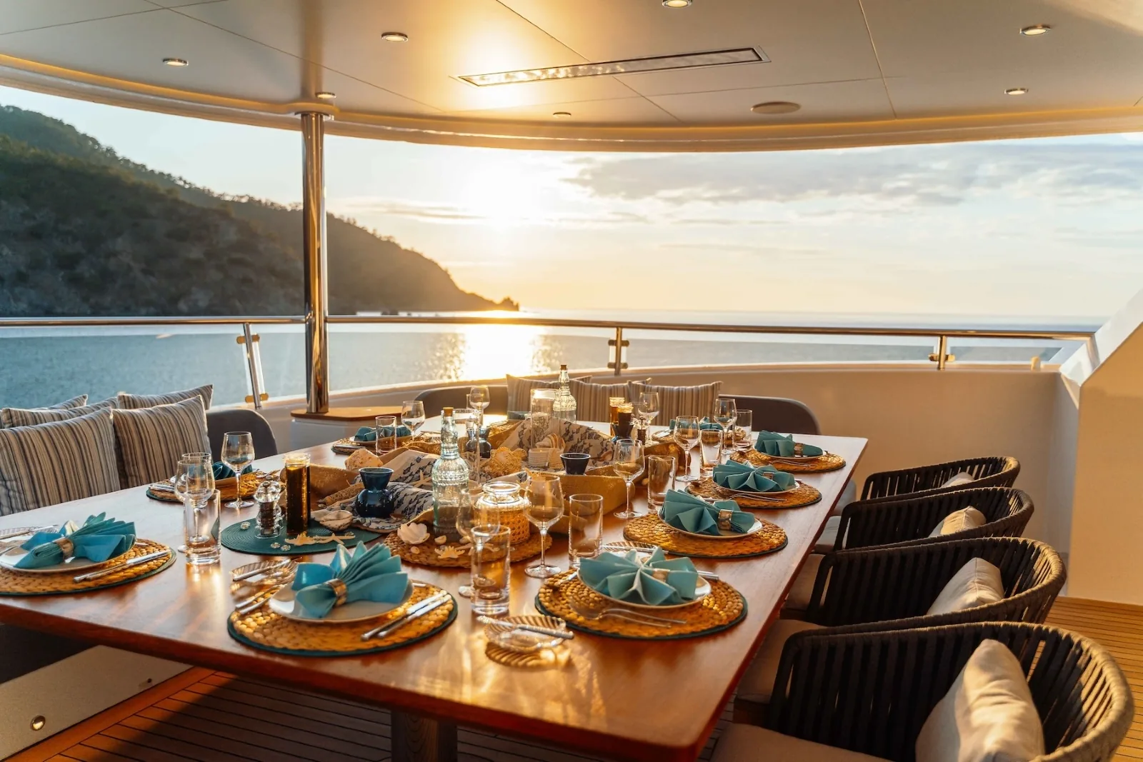 HEEUS - photo 21 yacht charter Monaco