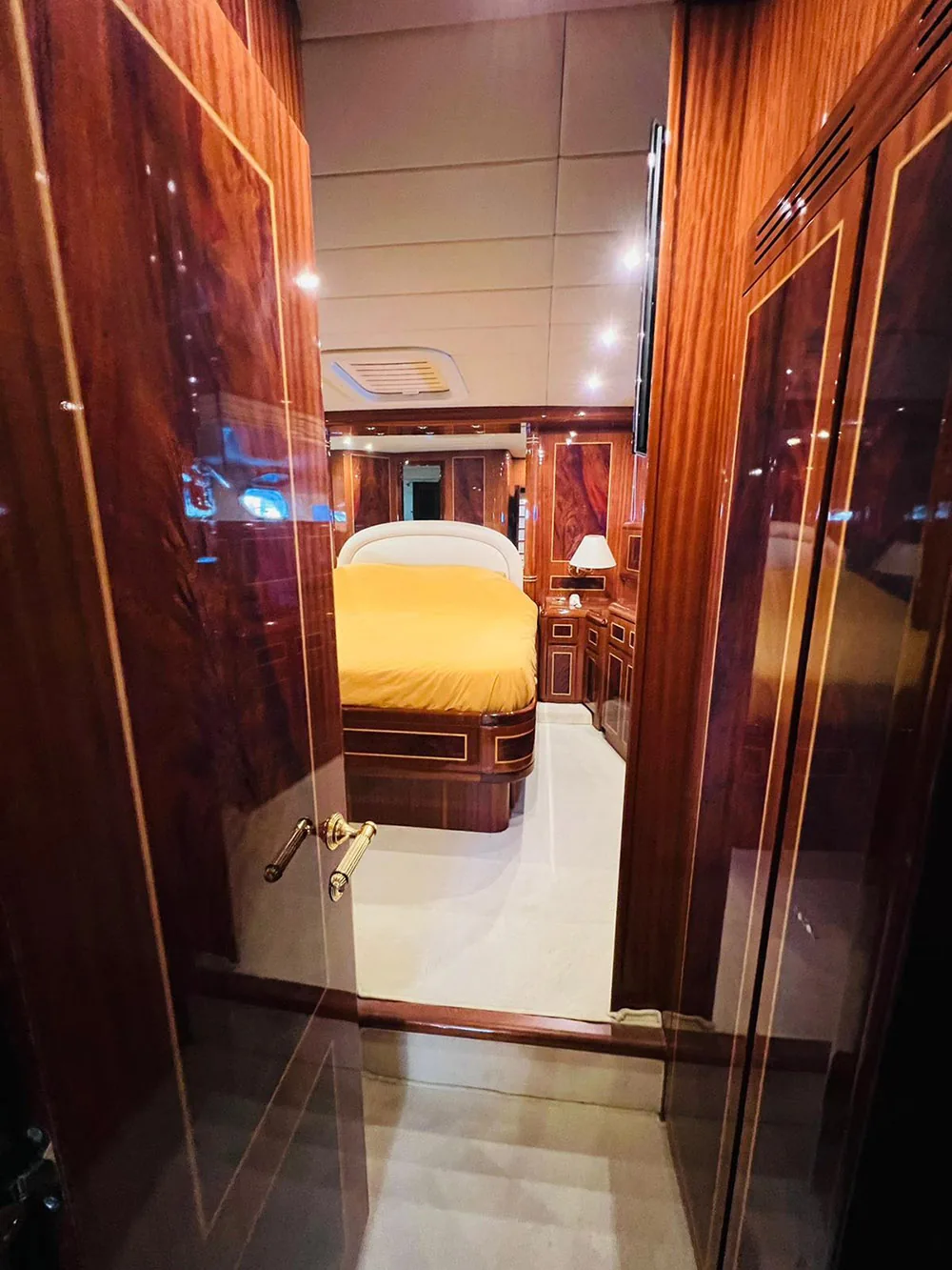 HELIOS - photo 18 yacht charter Monaco