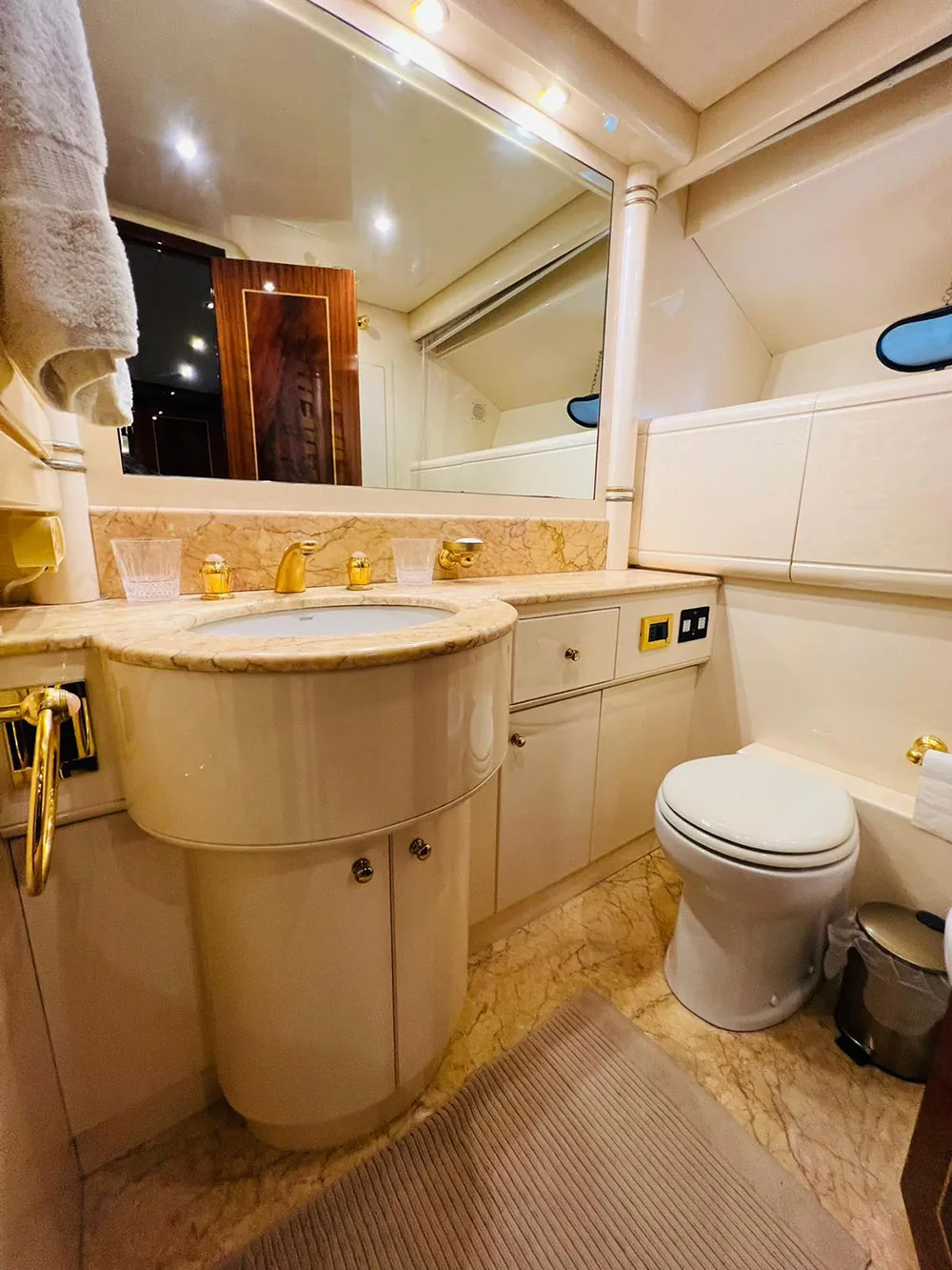 HELIOS - photo 21 yacht charter Monaco
