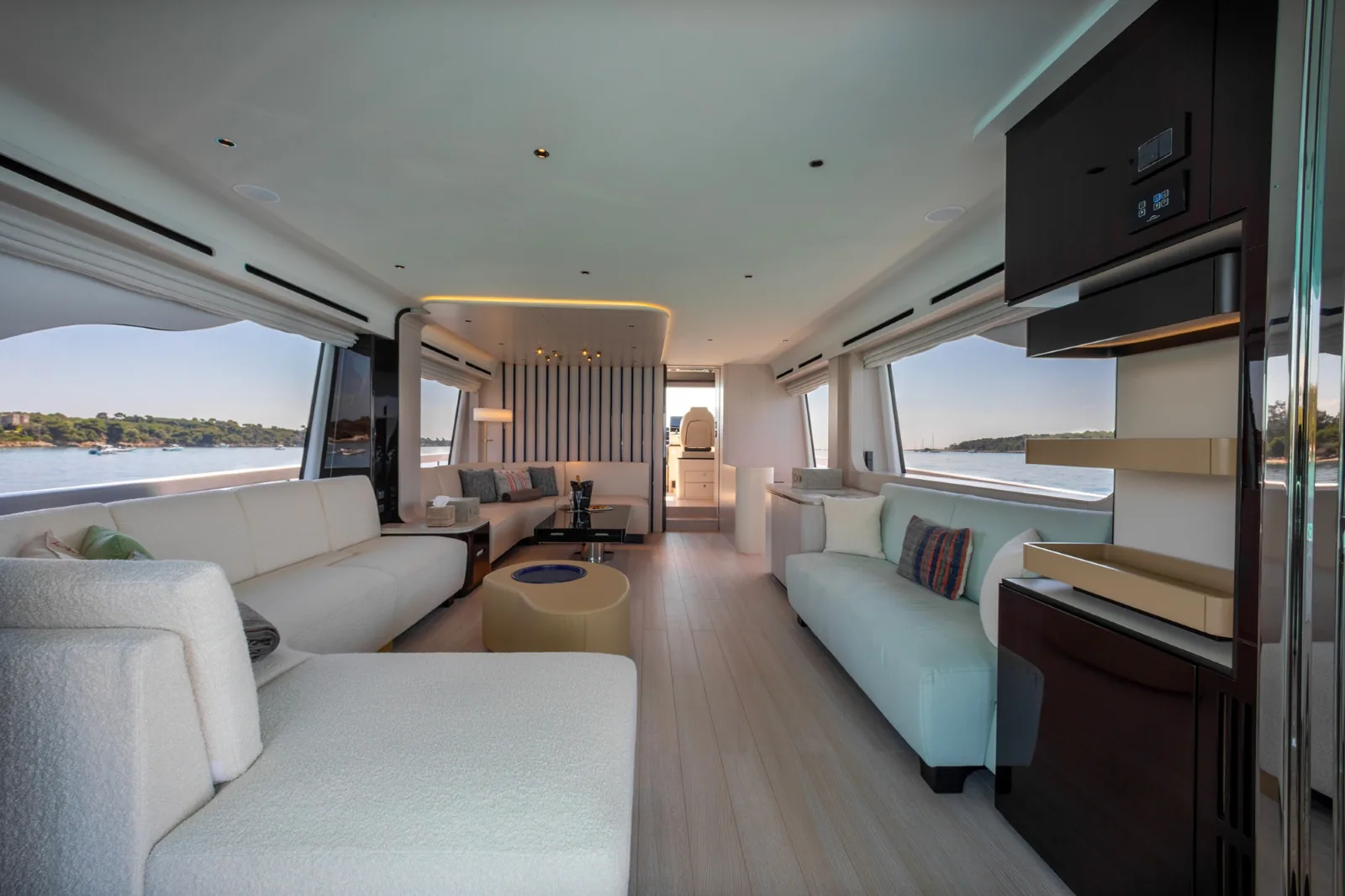 IMAGINE - photo 12 yacht charter Monaco