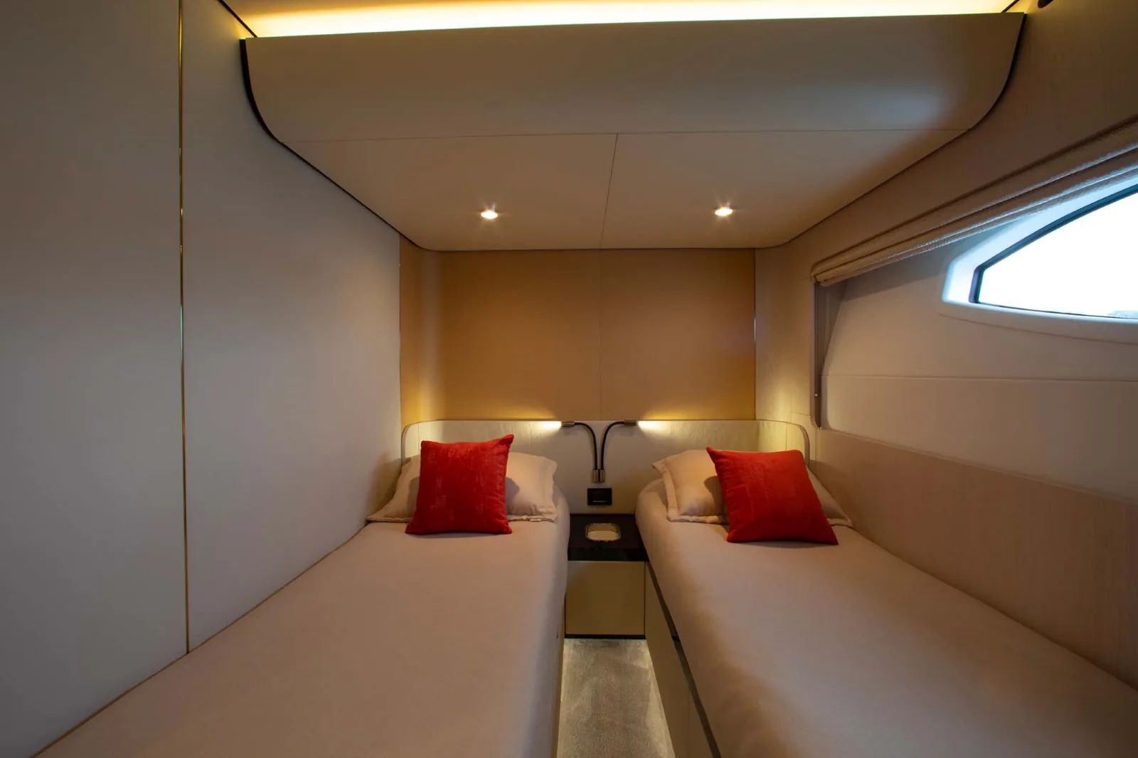 IMAGINE - photo 23 yacht charter Monaco