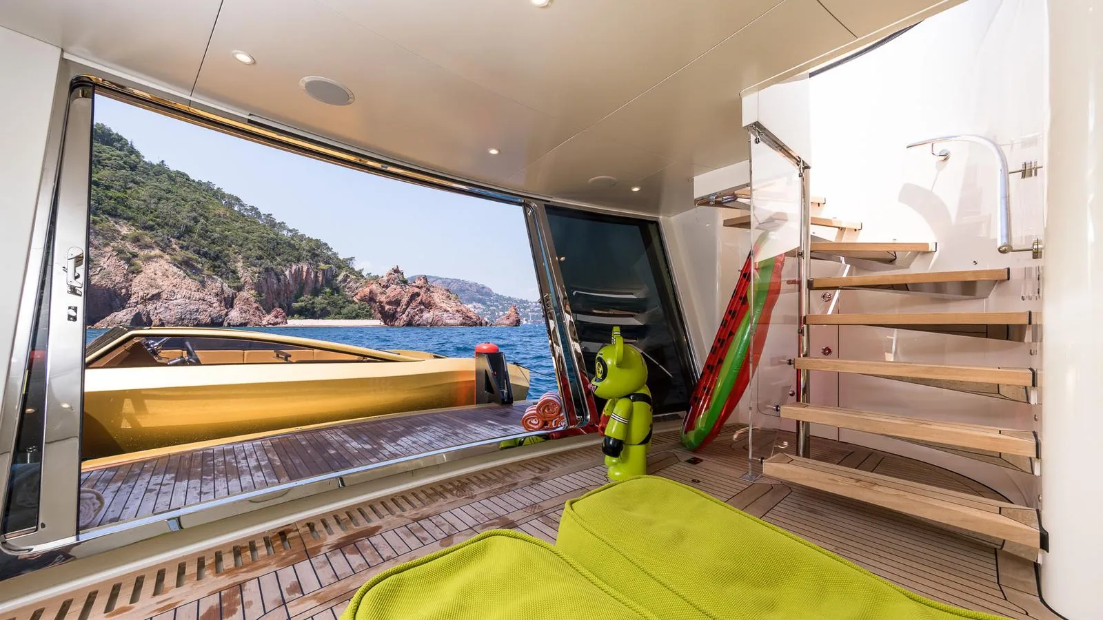 KHALILAH - photo 11 yacht charter Monaco