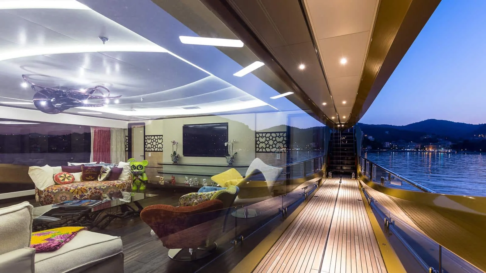 KHALILAH - photo 15 yacht charter Monaco